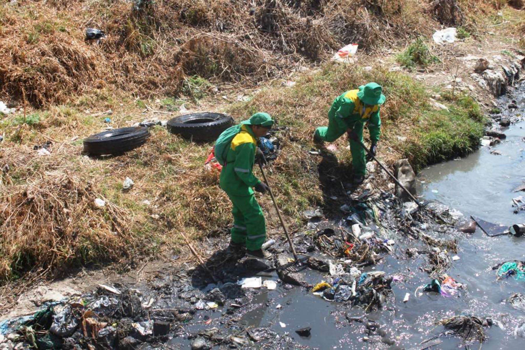 Huancayo: limpian y descolmatan río Chilca para evitar desbordes e inundaciones. Foto: ANDINA/Difusión.