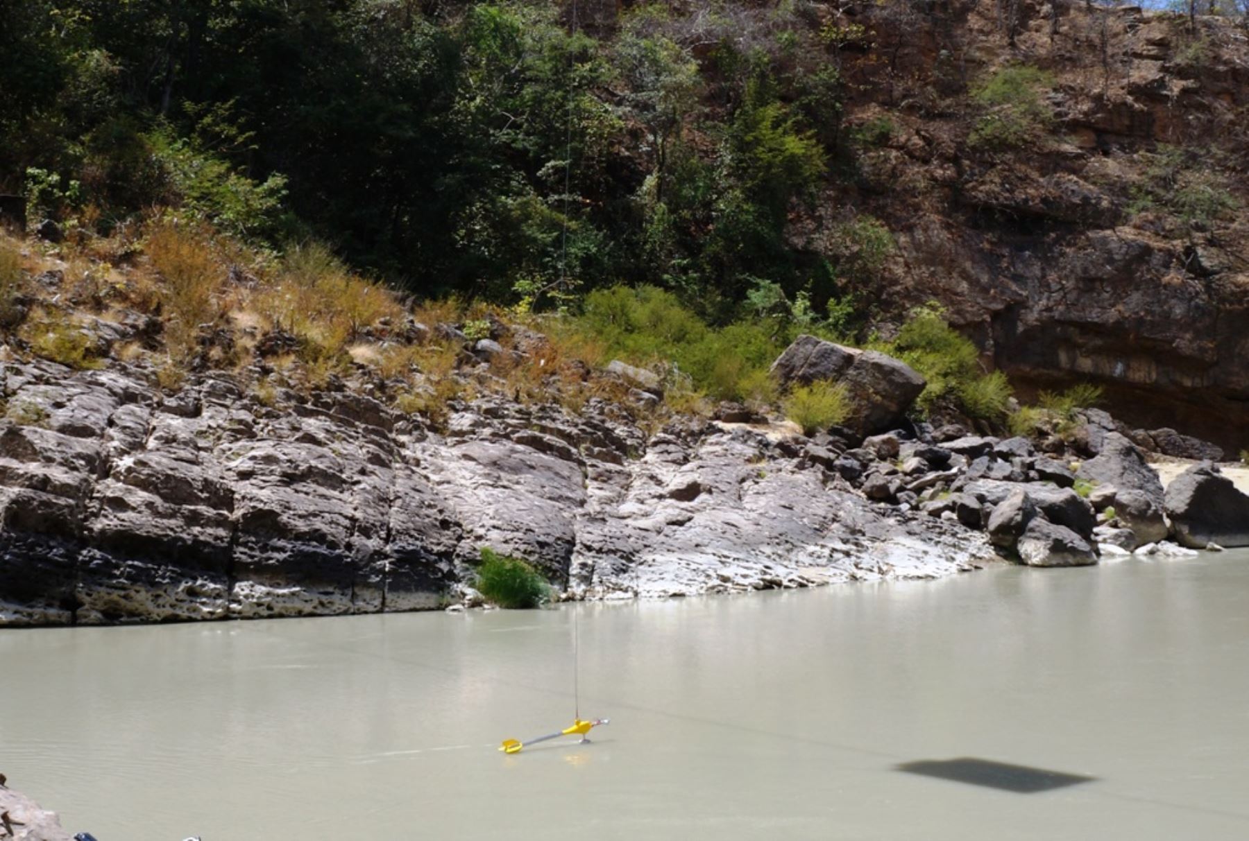 Realizan mediciones de caudal de río Tumbes ante lluvias por El Niño. Foto: ANDINA/Difusión.