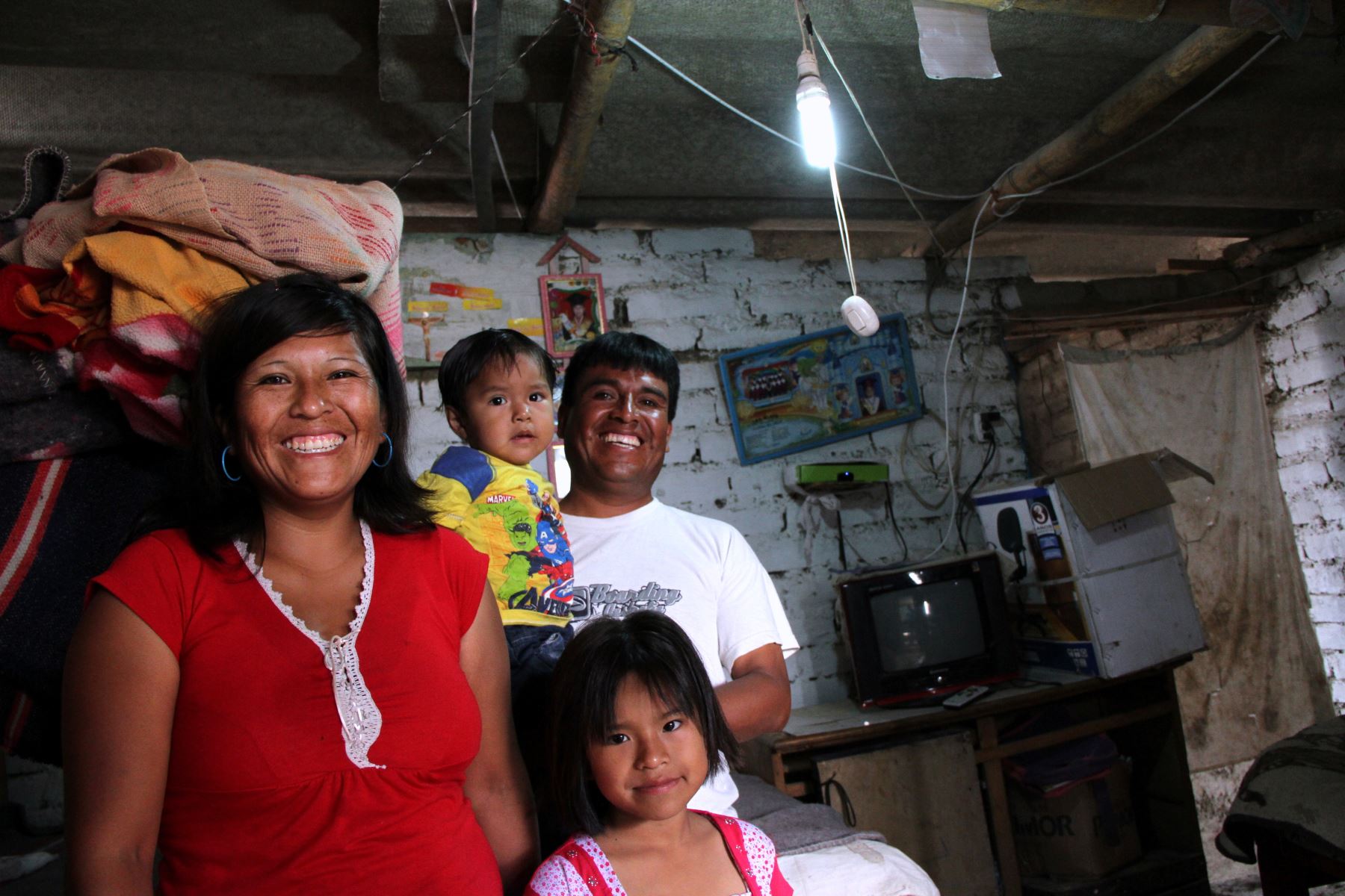 Beneficio del Bono Electricidad alcanza a cerca de 400,000 familias usuarias de la selva peruana. ANDINA/Difusión