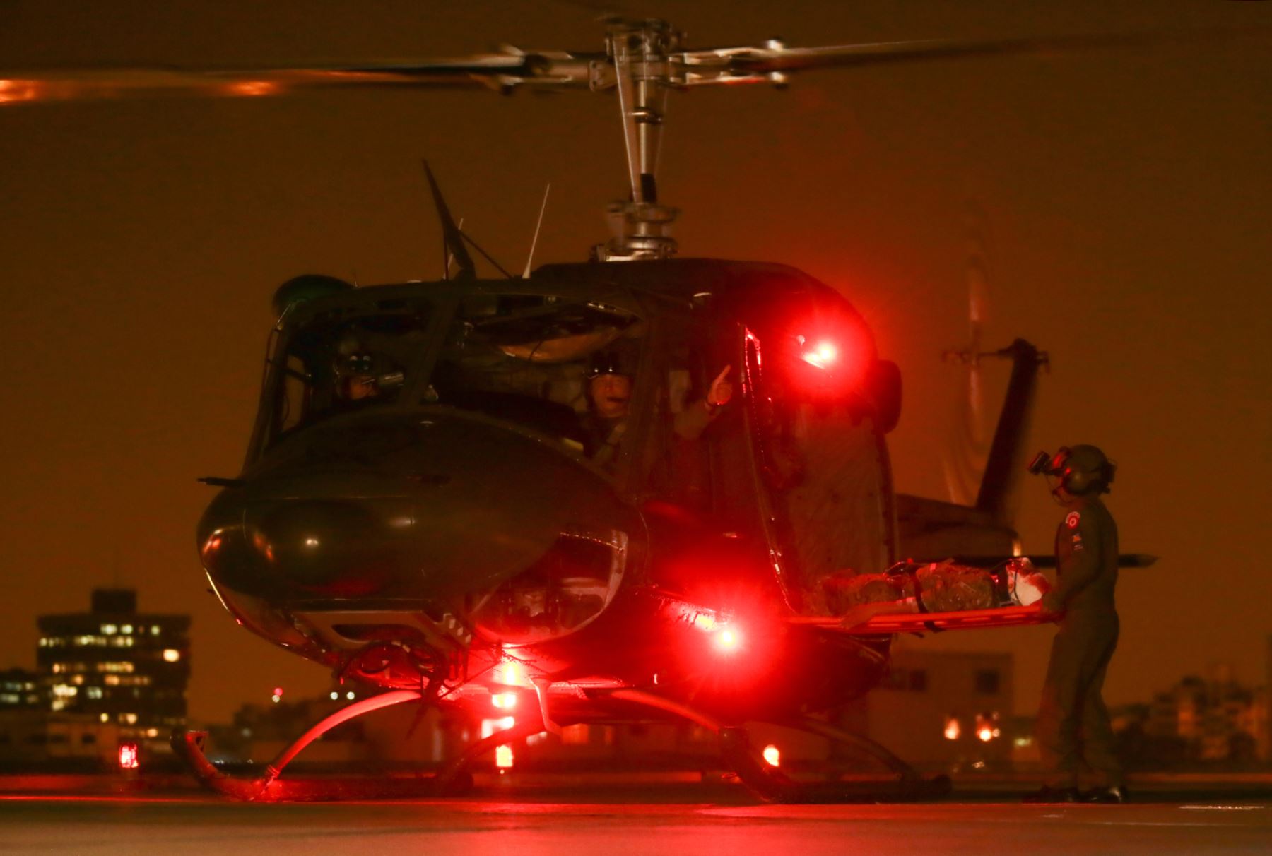 LIMA,PERÚ-SETIEMBRE 17. Simulacro de evacuación aeromédica en el hospital central de la FAP ante un eventual fenómeno el niño.Foto: ANDINA/Carlos Lezama