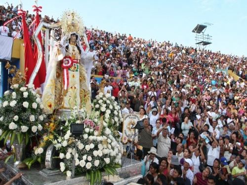 Mañana en horas de la tarde se realizará el primer recorrido procesional.