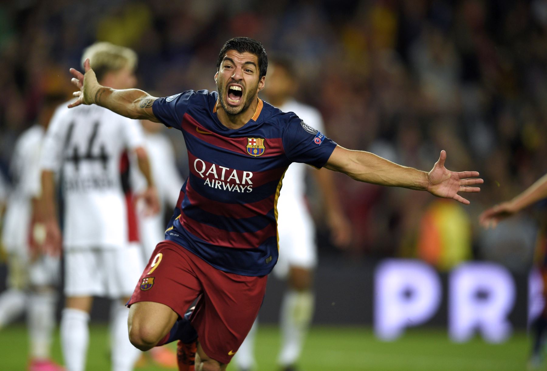 Luis Suárez anotó el gol del triunfo del Barcelona 2-1 ante el Bayer Leverkusen. Foto: AFP.