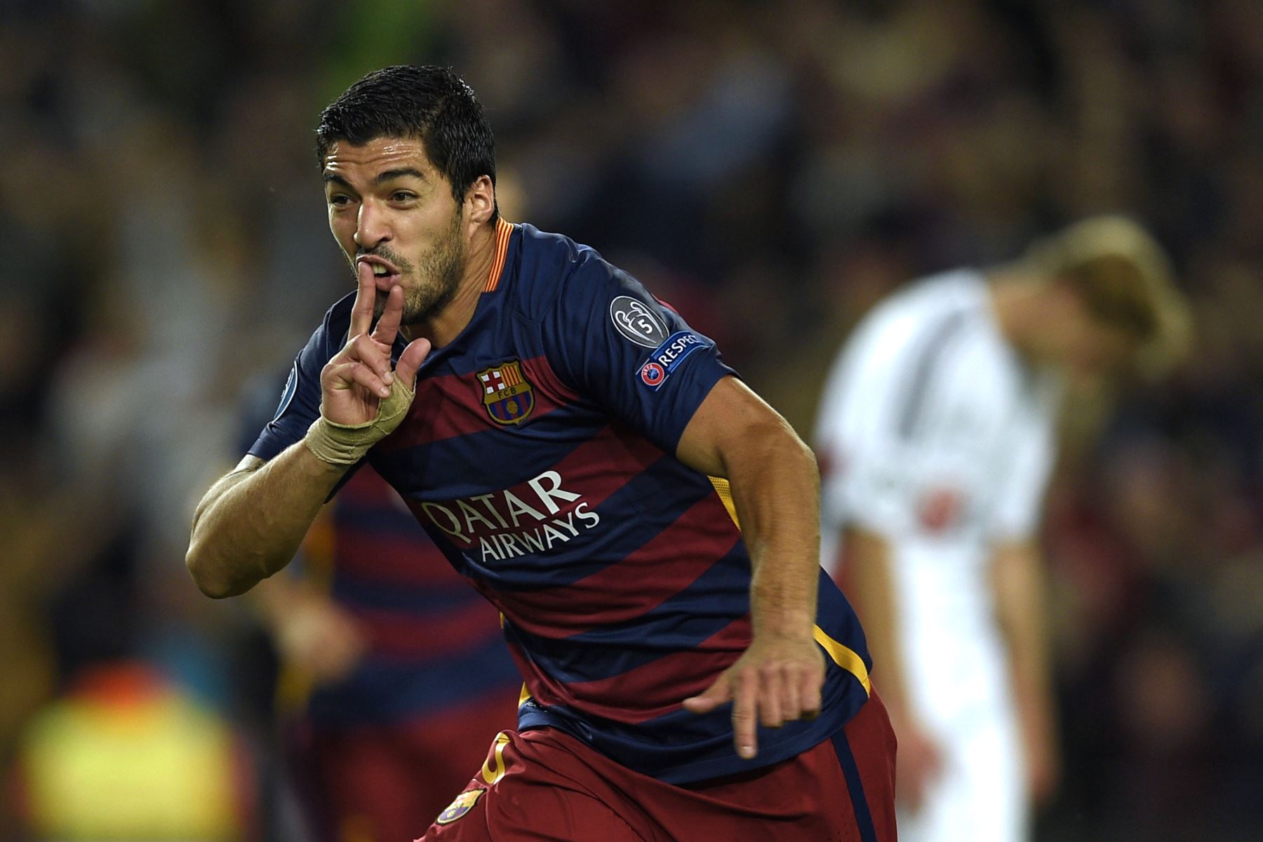 Luis Suárez anotó el gol del triunfo del Barcelona 2-1 ante el Bayer Leverkusen. Foto: AFP.