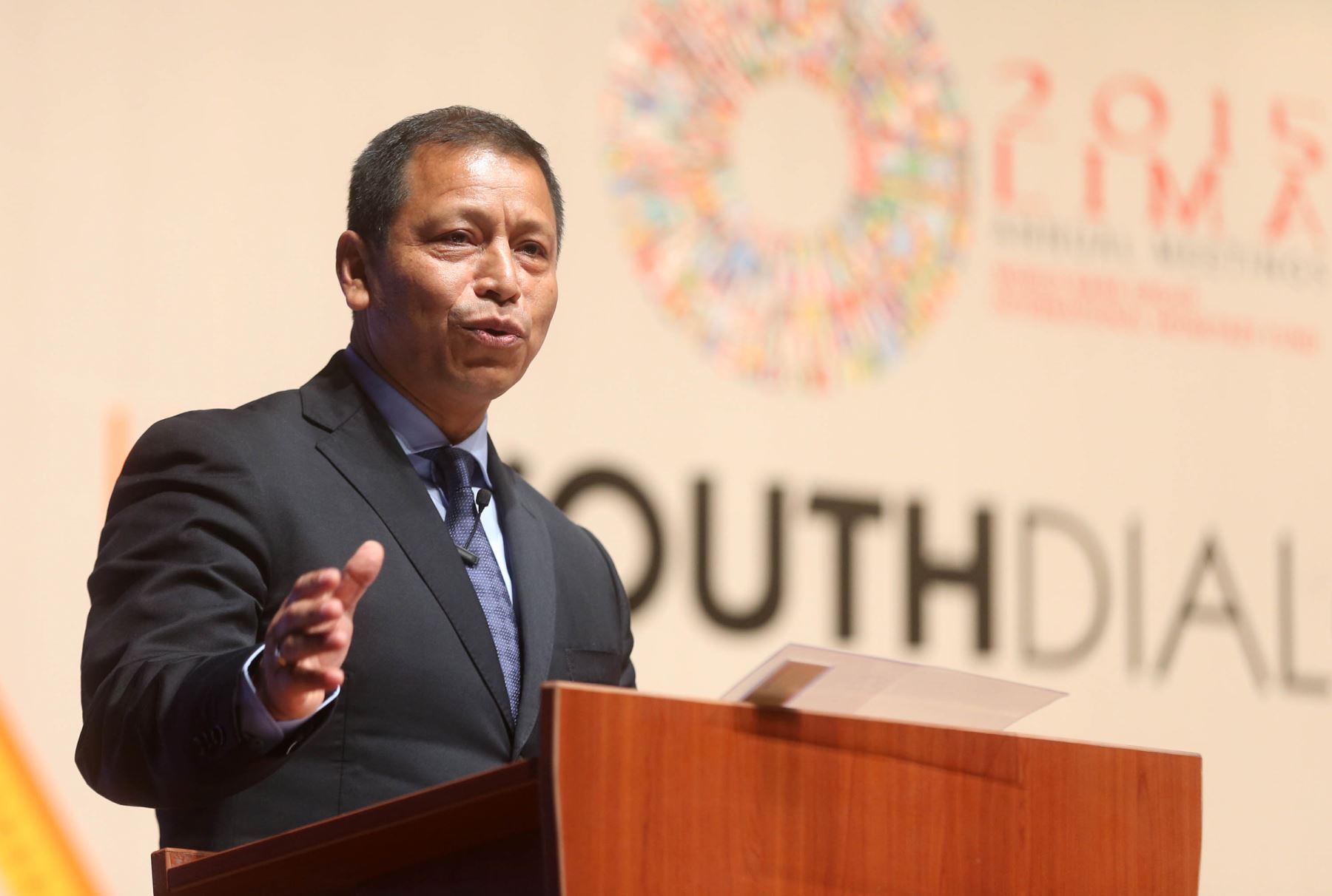LIMA, PERÚ - OCTUBRE 06. Ministro de Trabajo en encuentro de Jóvenes en reuniones Anuales del Banco Mundial y Fondo Monetario Internacional.

Foto: ANDINA/Vidal Tarqui