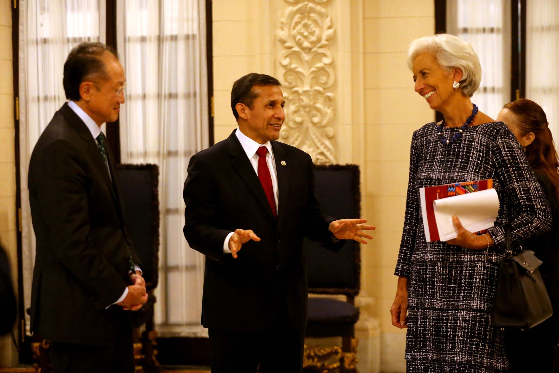 LIMA,PERU OCTUBRE 06.Declaración Conjunta del presidente Ollanta Humala con la Directora del Fondo Monetario Internacional, Christine Lagarde; y el presidente del Banco Mundial, Jim Yong Kim.Foto: ANDINA/Prensa Presidencia