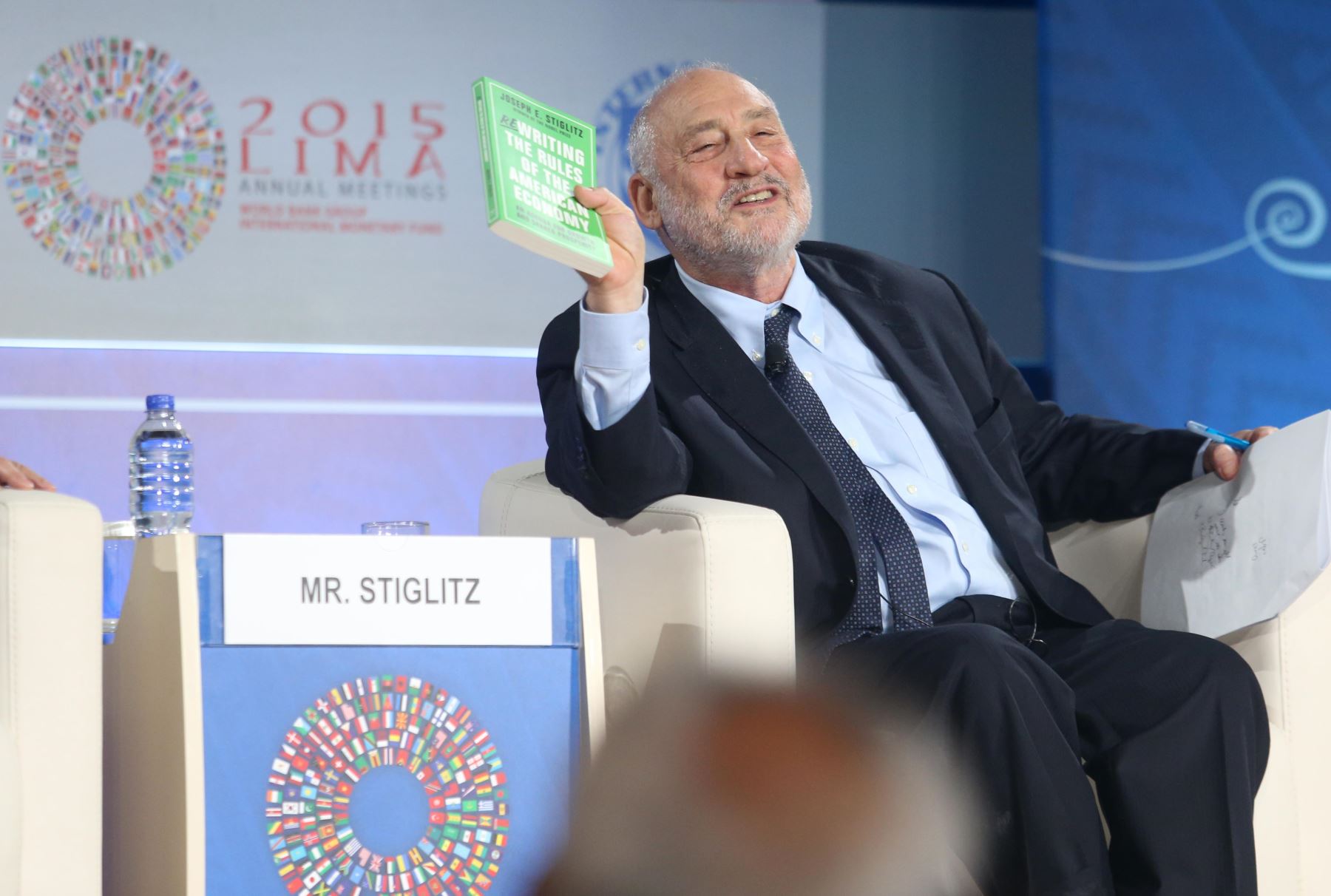 LIMA PERÚ, OCTUBRE 9. El premio Novel de Economia, Joseph Stiglitz participa de las Reuniones Anuales del Banco Mundial y el FMIFoto: ANDINA/Melina Mejía