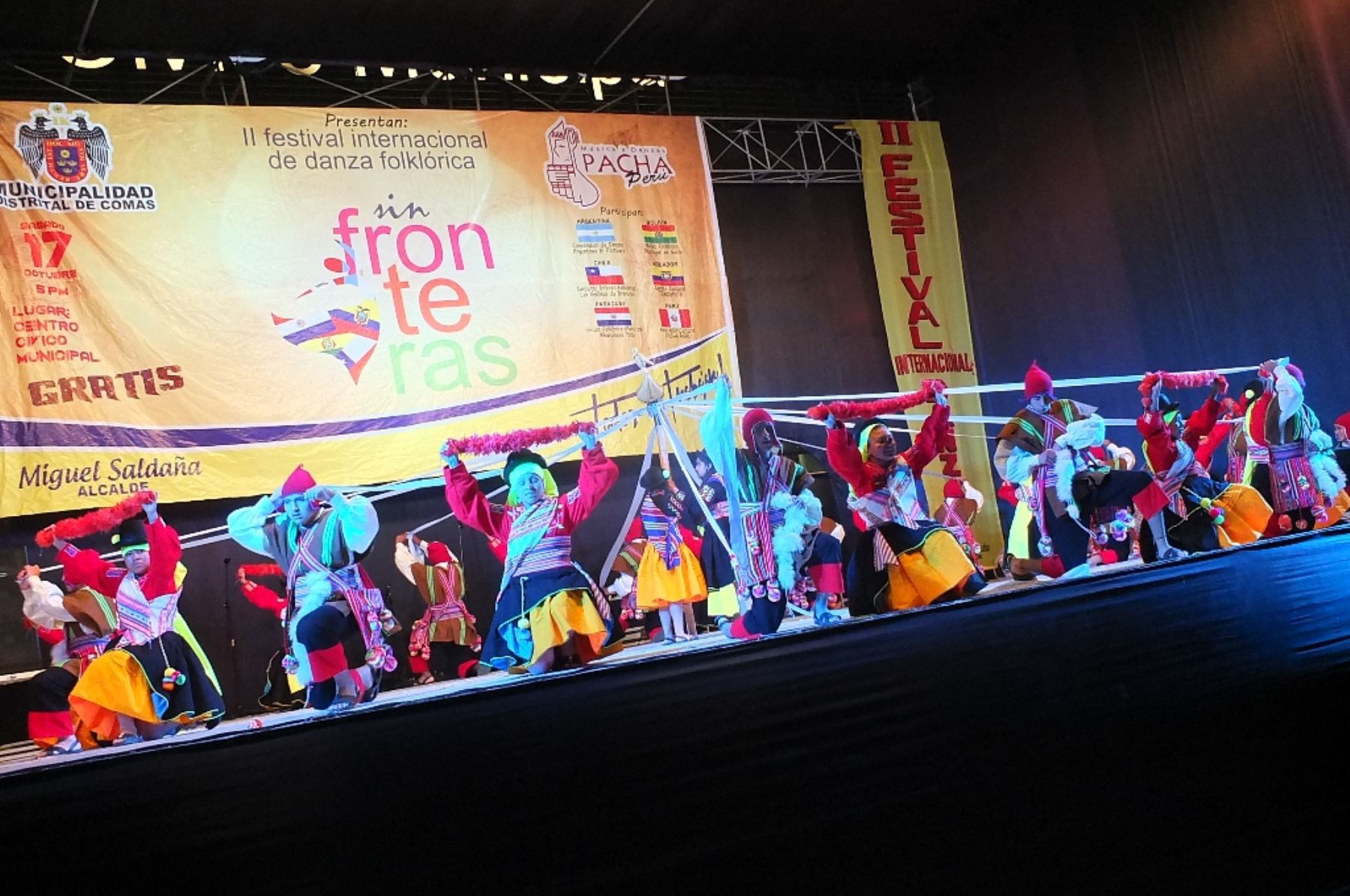 Comas realizó festival internacional de danza folklórica “Sin fronteras” |  Noticias | Agencia Peruana de Noticias Andina