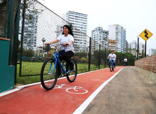 25/10/2015   Lanzan aplicación móvil para auxiliar a ciclistas en Miraflores. Foto: ANDINA/Difusión.