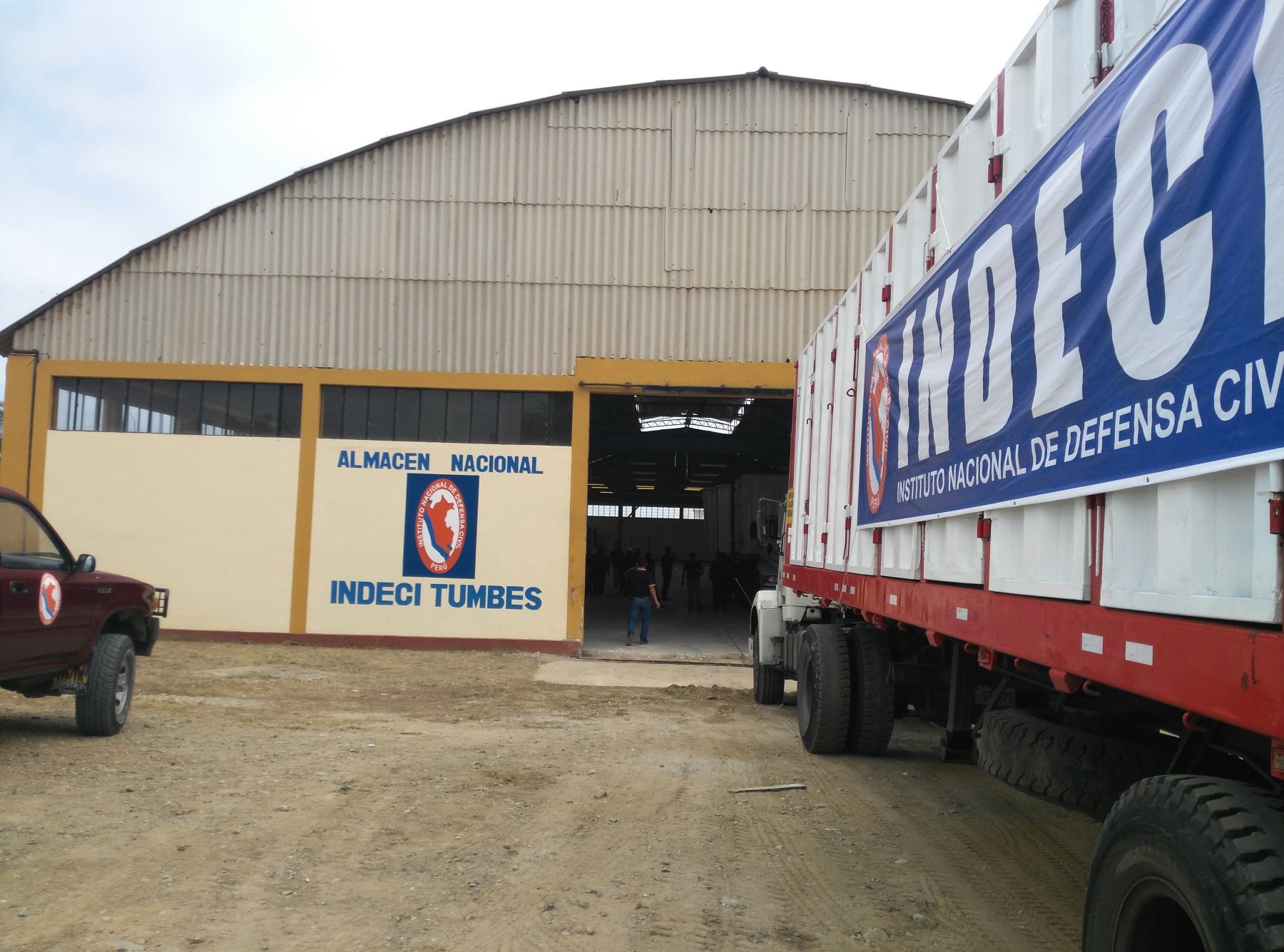 El Instituto Nacional de Defensa Civil (Indeci) construye en el distrito de Atico un almacén que permitirá ampliar la capacidad de almacenaje de ayuda humanitaria para atender de manera oportuna las emergencias que ocurran en esa localidad arequipeña.
