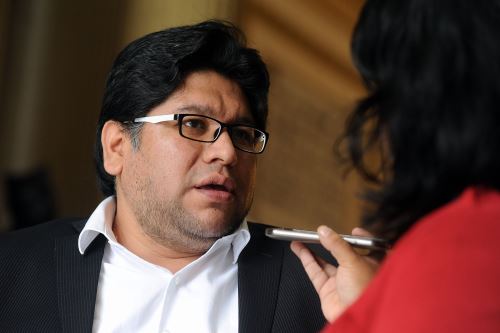 Vocero de Somos Perú, Rennán Espinoza. Foto: ANDINA/Difusión