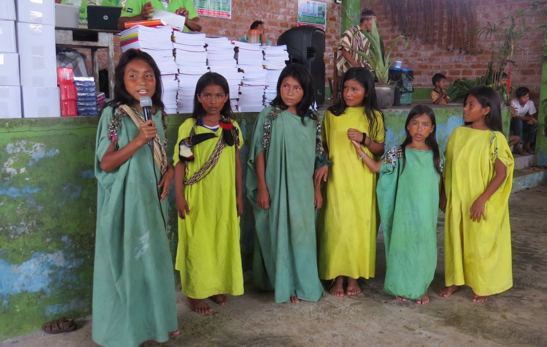Niños de diversas comunidades de la etnia Yanesha participaron de encuentro donde se revaloró su identidad cultural. ANDINA