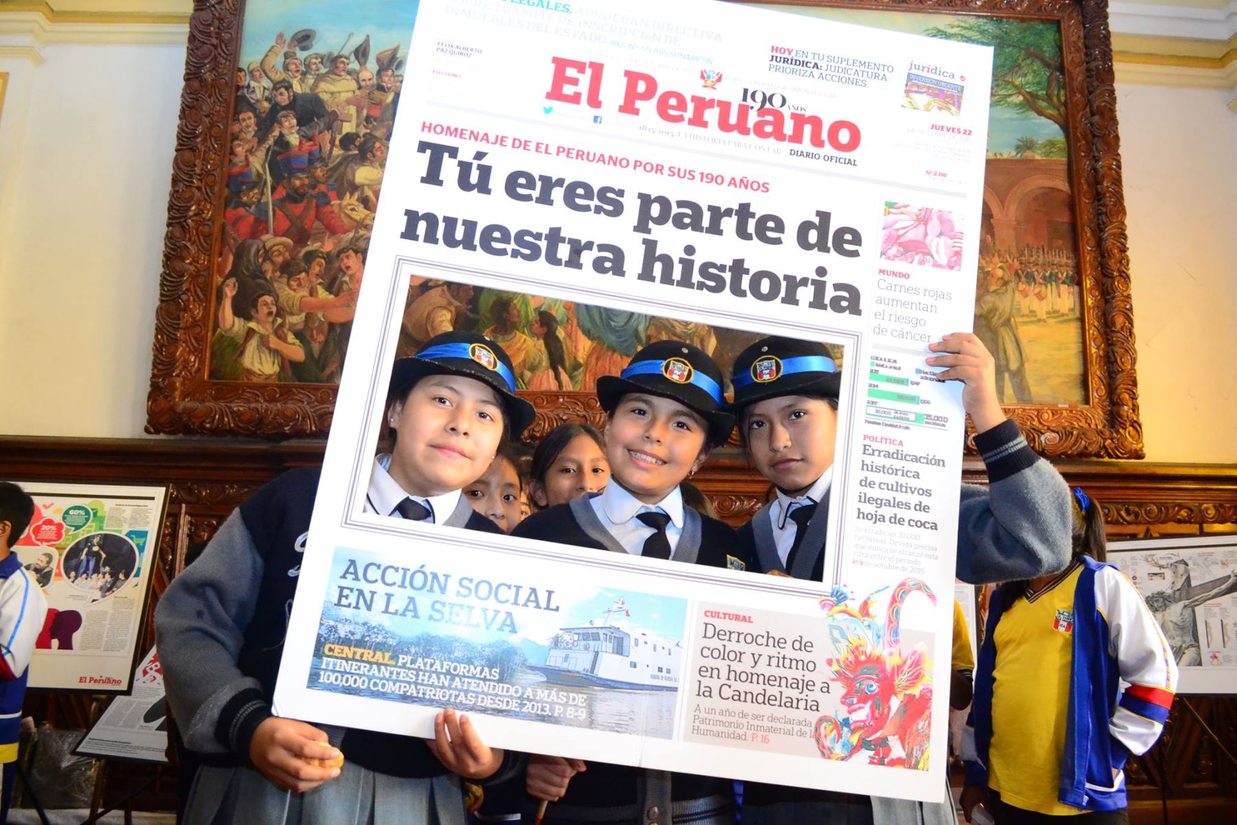 ICA,PERÚ-NOVIEMBRE 03 . Muestra itinerante del Diario Oficial El Peruano se presenta en la ciudad de Ica. Foto: ANDINA/ Diana Marcelo