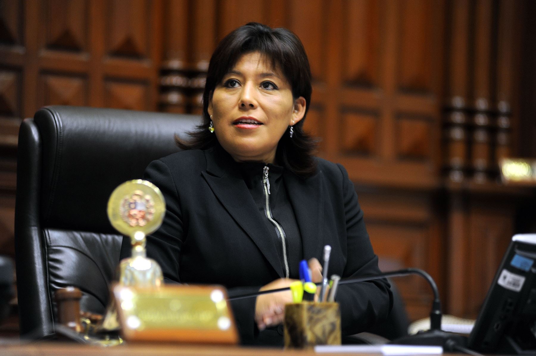 Condori confía en que se elija a Defensor del Pueblo antes de fin de ...