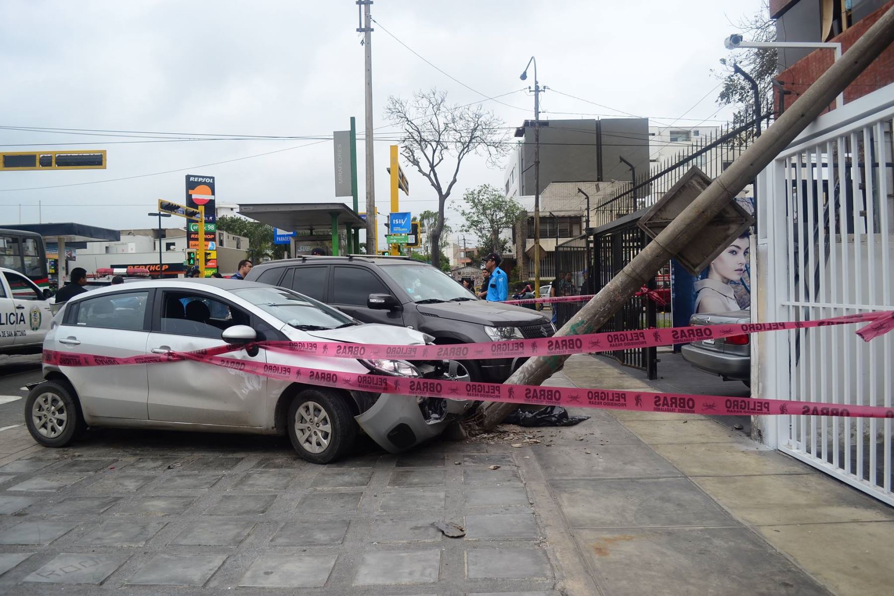 Un muerto y un herido deja triple choque en Miraflores | Noticias ...