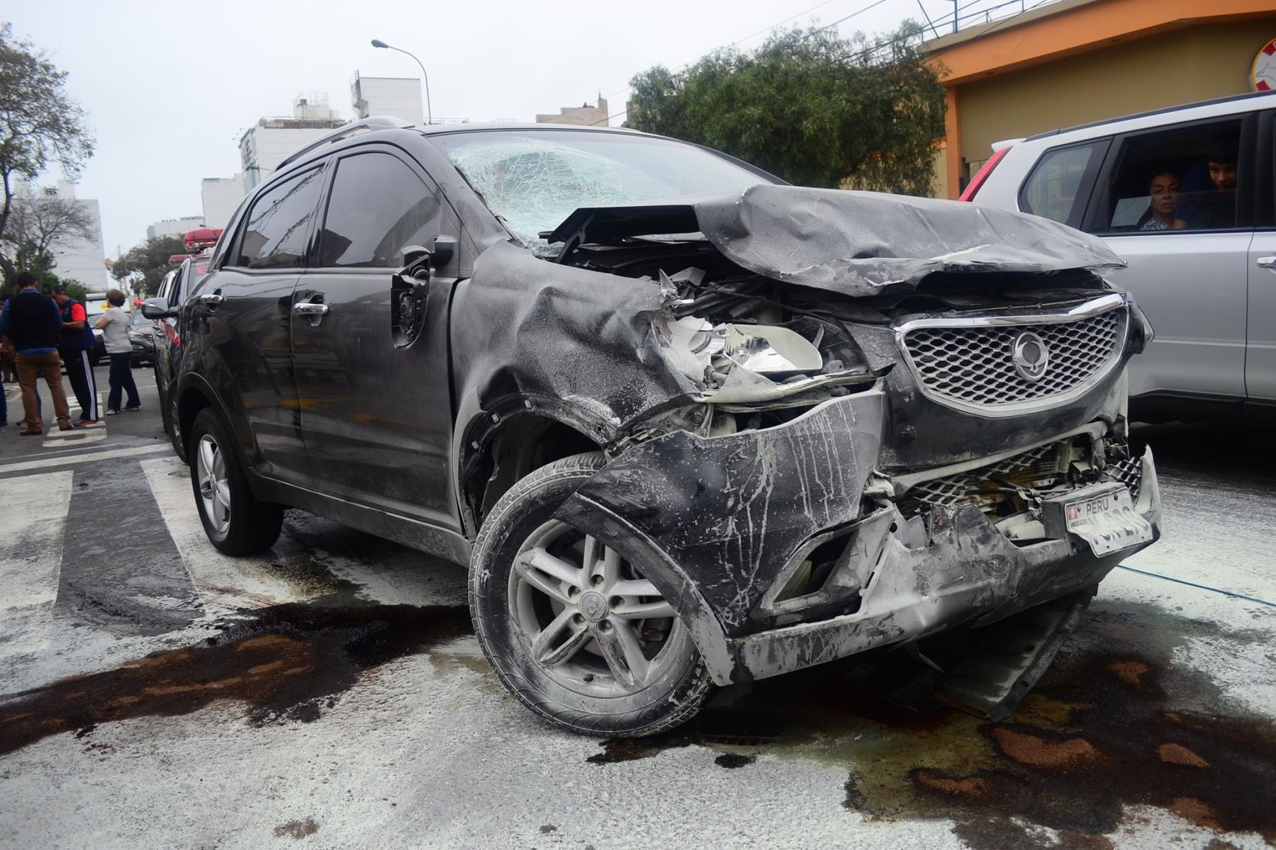 Un muerto y un herido deja triple choque en Miraflores | Noticias ...