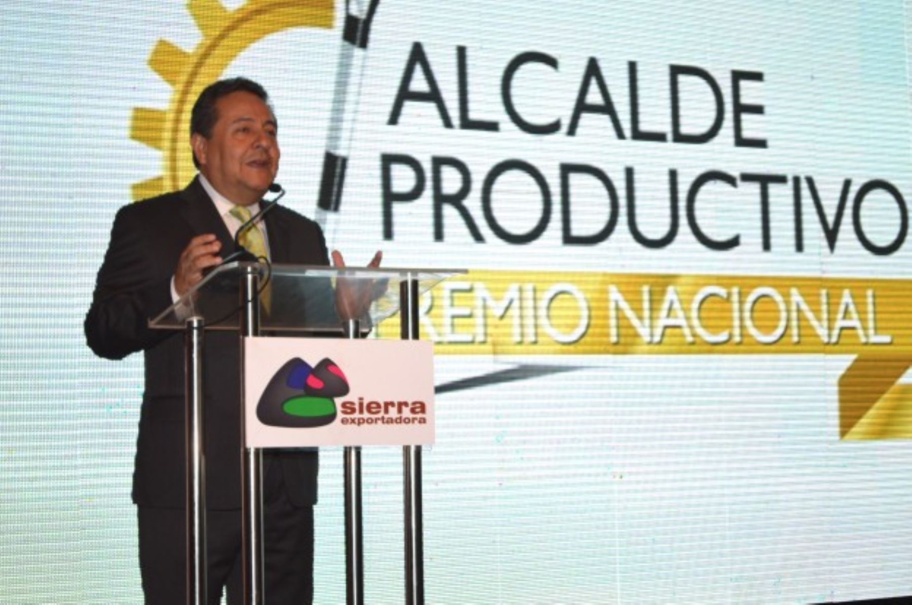 Sierra Exportadora otorga premios
