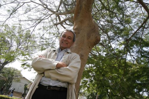 Filósofo chalaco Miguel Giusti
