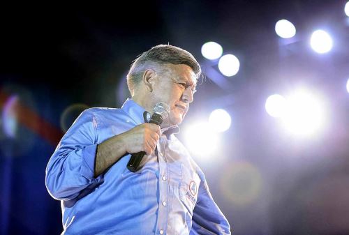 César Acuña admitió haberse reunido con el también candidato Hernando de Soto. ANDINA/Difusión
