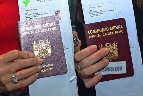 El programa otorga el beneficio de la "tarjeta verde" (green card), que permite la residencia legal permanente, a aquellos países con tasas bajas de inmigración a Estados Unidos. Foto: ANDINA.