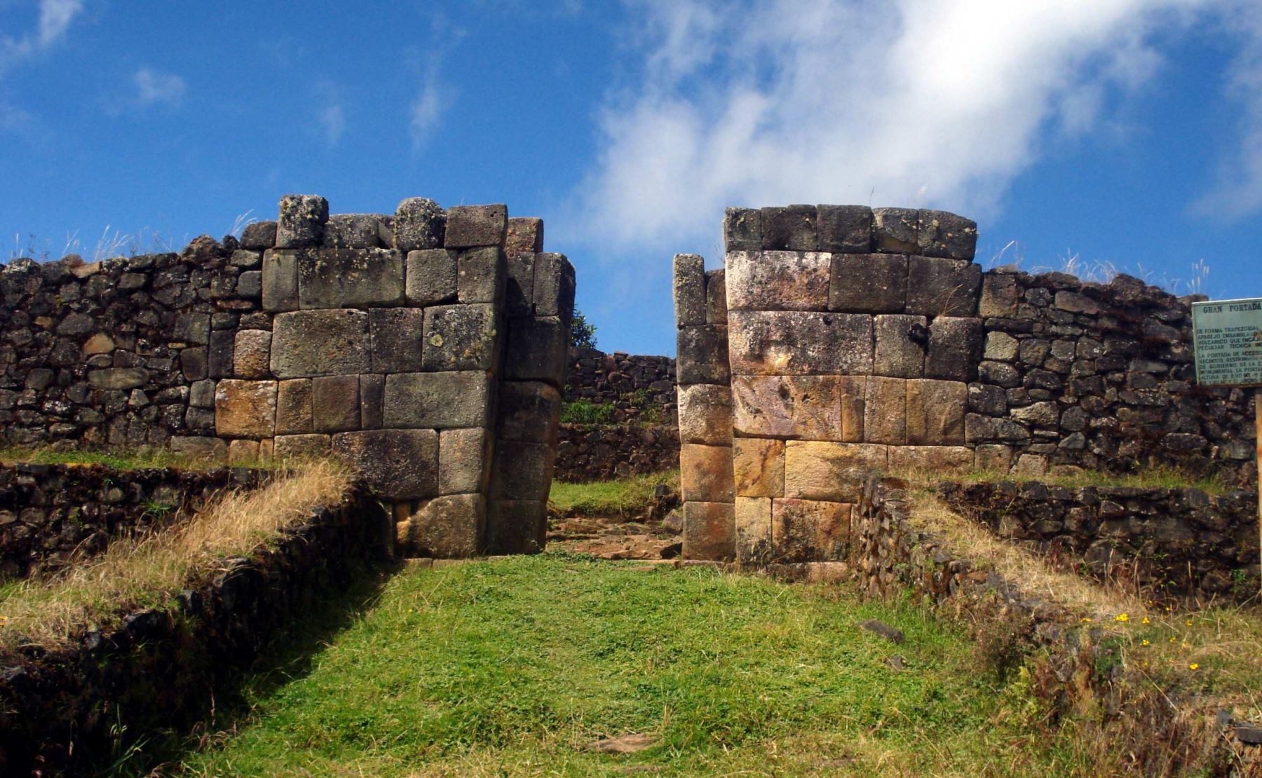 Complejo arqueológico de Aypate, en la provincia de Ayabaca,  compite por ser una de las ocho maravillas turísticas del departamento de Piura. Foto: Municipalidad Provincial de Ayabaca.