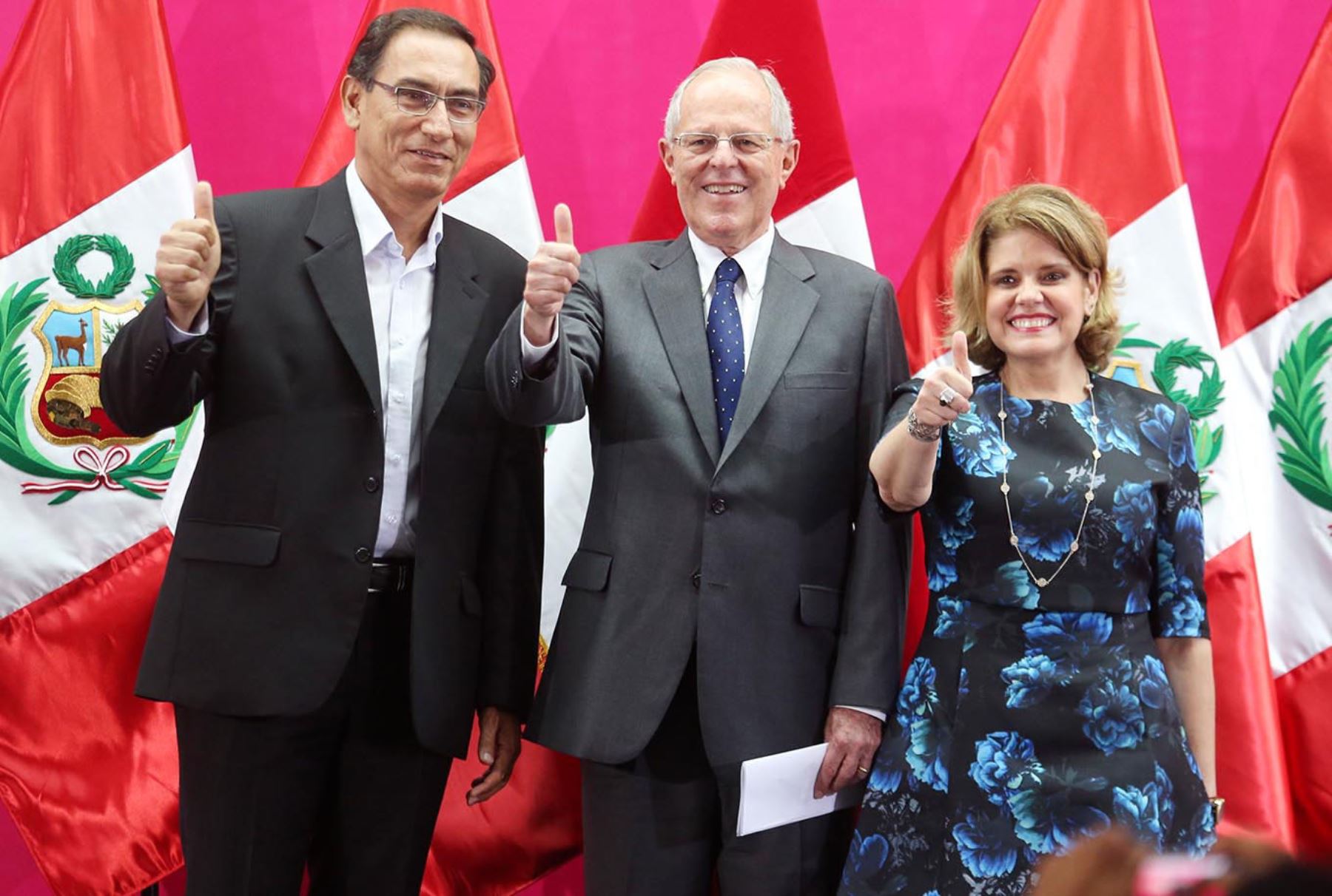 Peruanos por el Kambio.- Pedro Pablo Kuczynski es acompañado por Martín Vizcarra y la exministra Mercédes Aráoz, como candidatos a la primera y segunda Vicepresidencia.