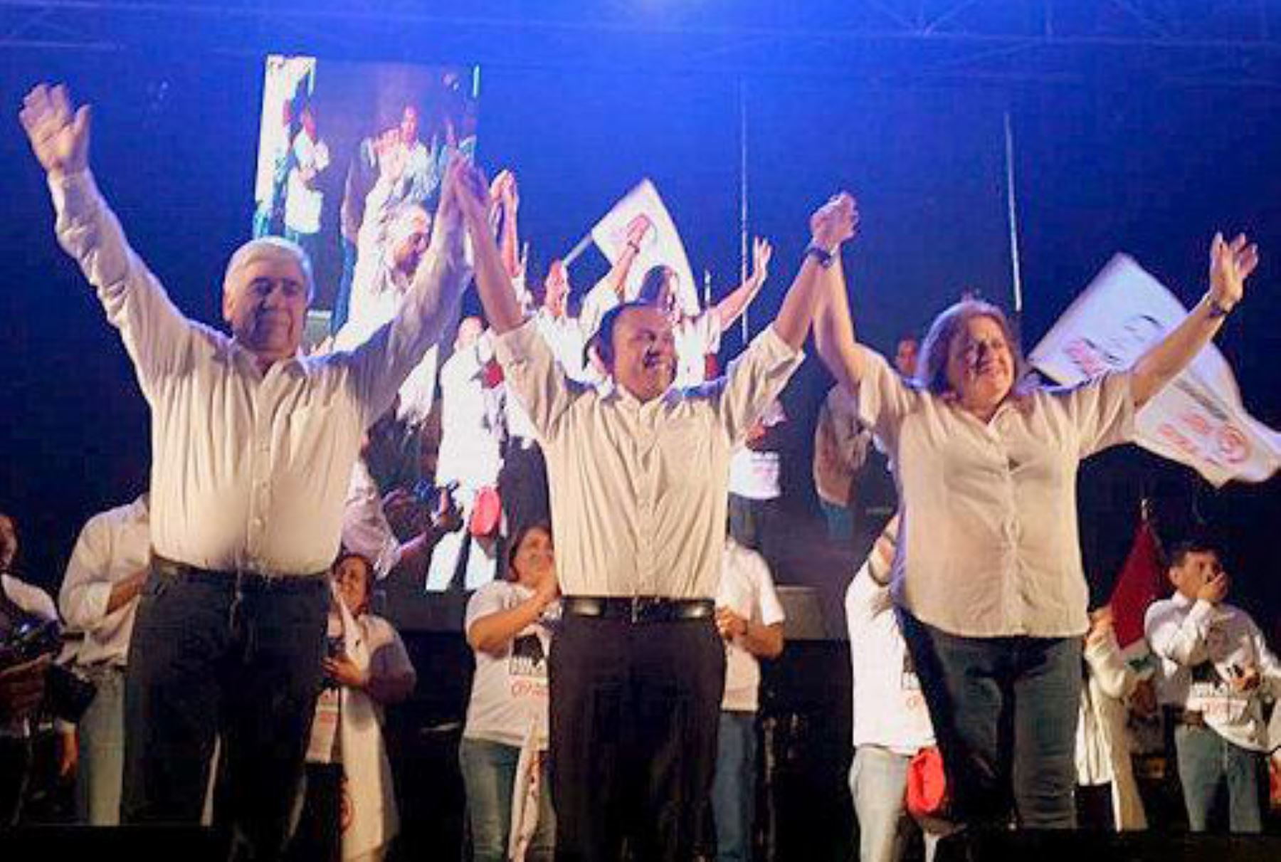 Progresando por el Perú.- Miguel Hilario aspira a la Presidencia secundado por Mabel Ponce y Silvia Pareja como candidatos a las vicepresidencias.