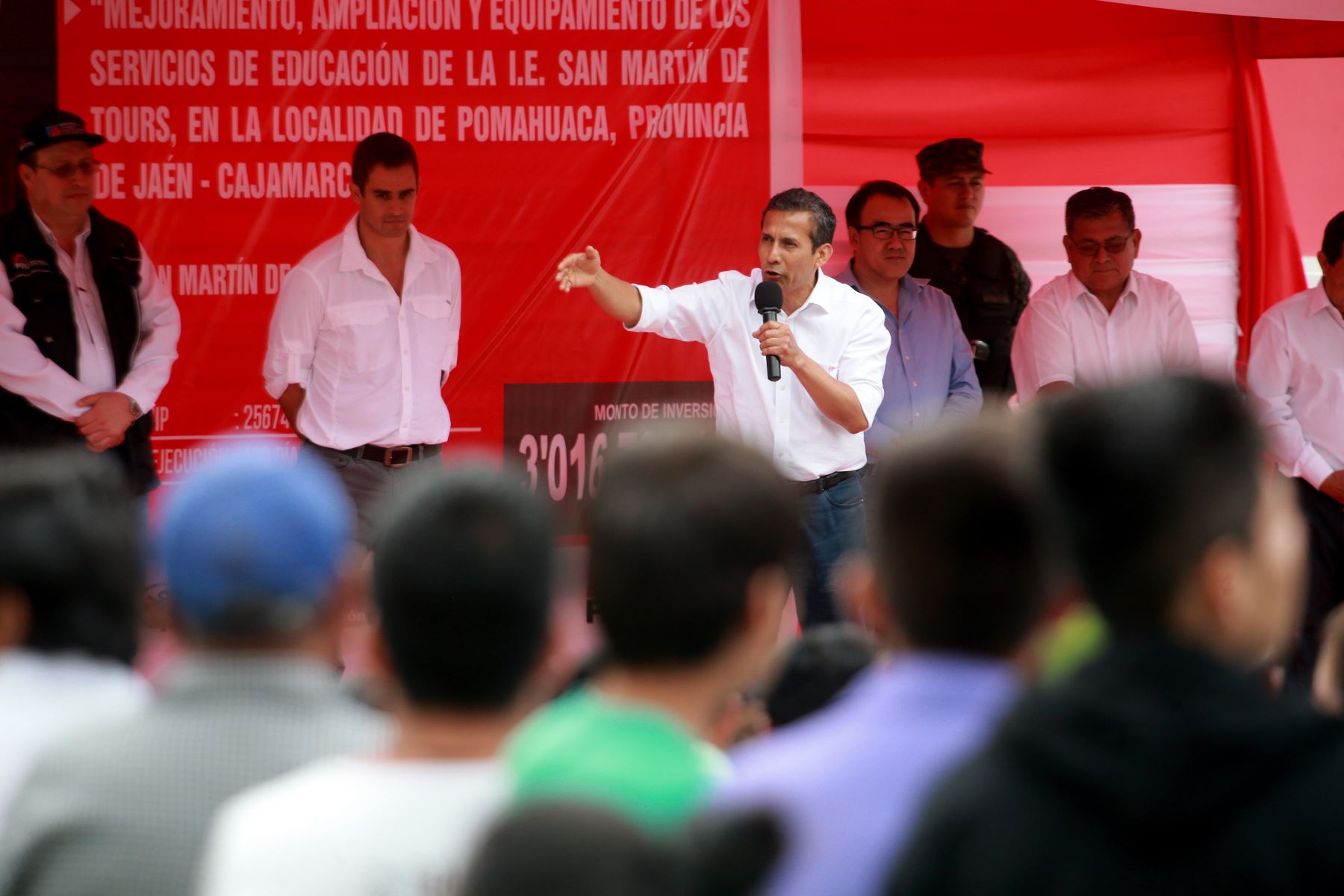 Presidente Ollanta Humala inauguró obras de mejoramiento, ampliación y equipamiento de la I.E. San Martín de Tours, distrito de Pomahuaca, provincia de Jaén (Cajamarca).Foto: ANDINA/
Prensa Presidencia.