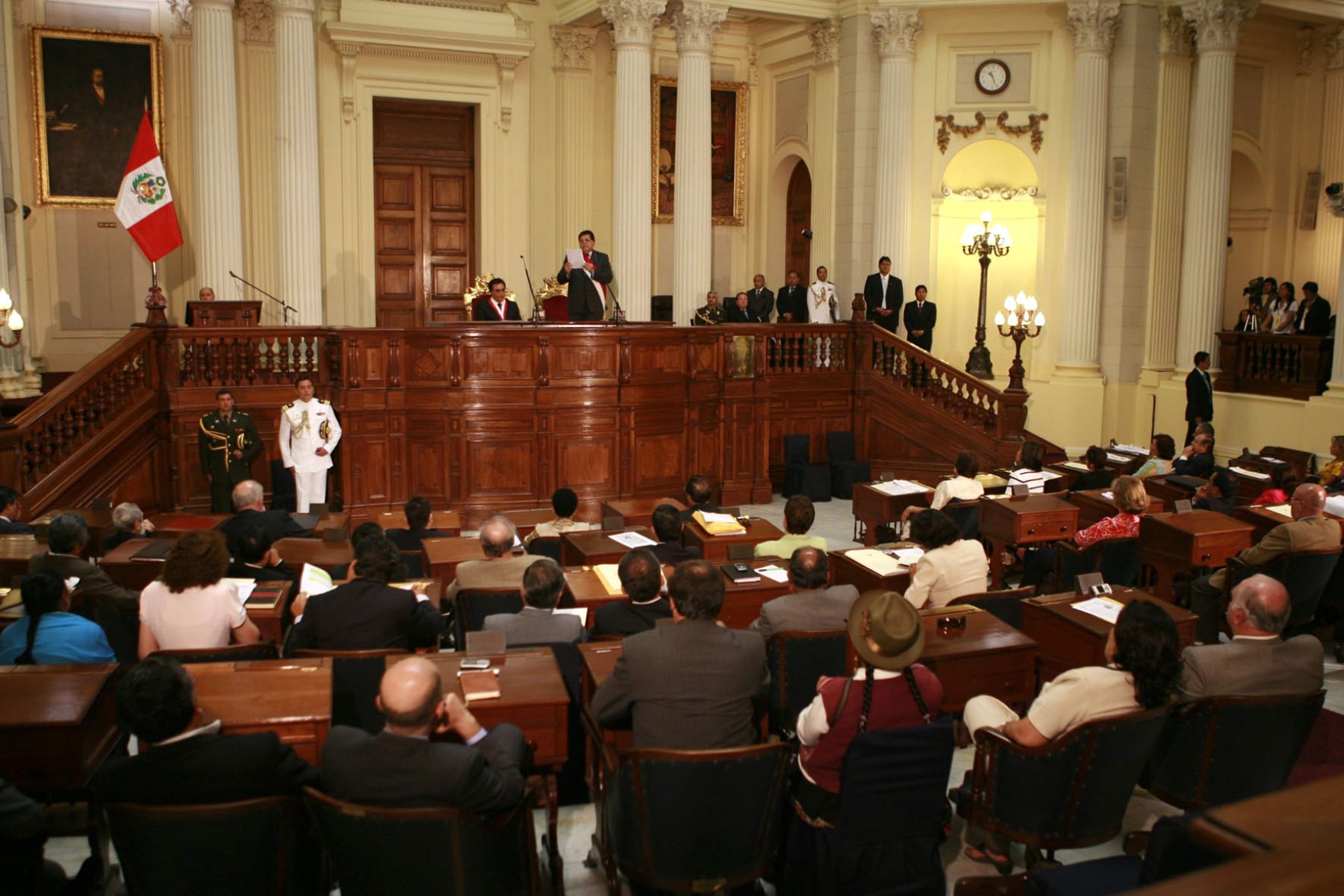 Jefe De Estado, Alan García, informó en el Congreso sobre la demanda presentada por el Perú en la Corte Internacional de Justicia de La Haya. Foto:ANDINA/Sepres/Oscar Farje Gomero