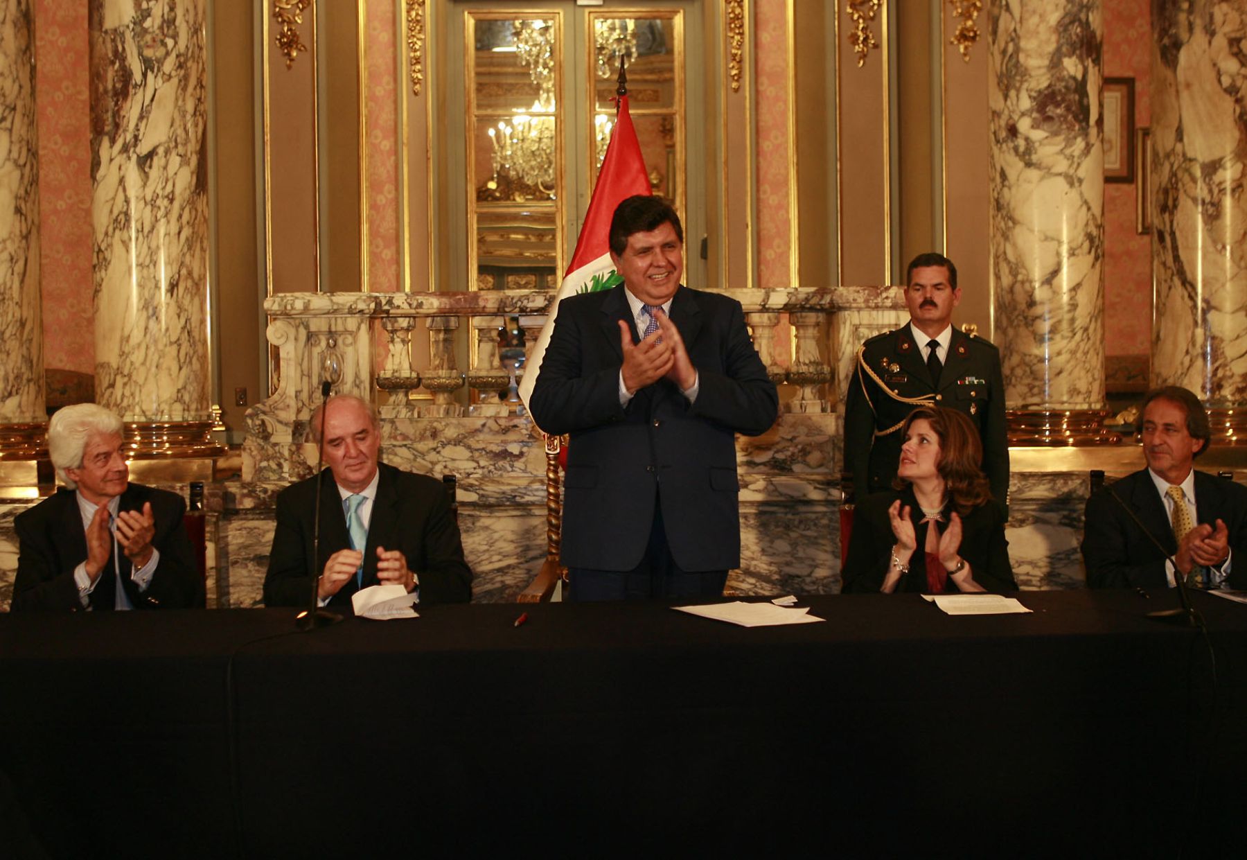 El Jefe de Estado, Alan García, lanza V Cumbre de Jefes de Estado y de Gobierno de América Latina, el Caribe y la Unión Europea.Foto:ANDINA/SEPRES/Oscar Farje Gomero.