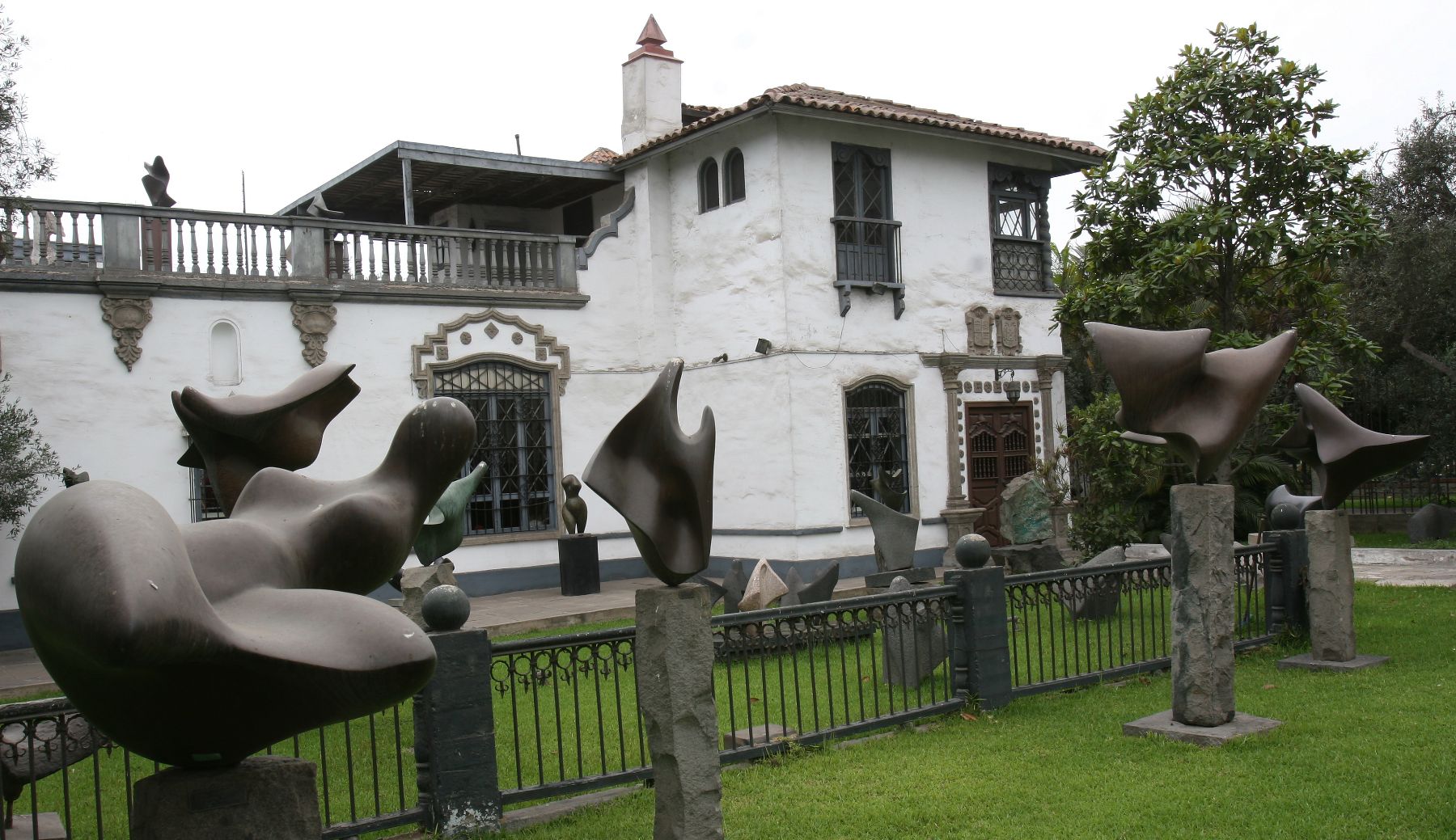 Casa museo de la escultora Marina Núñez del Prado