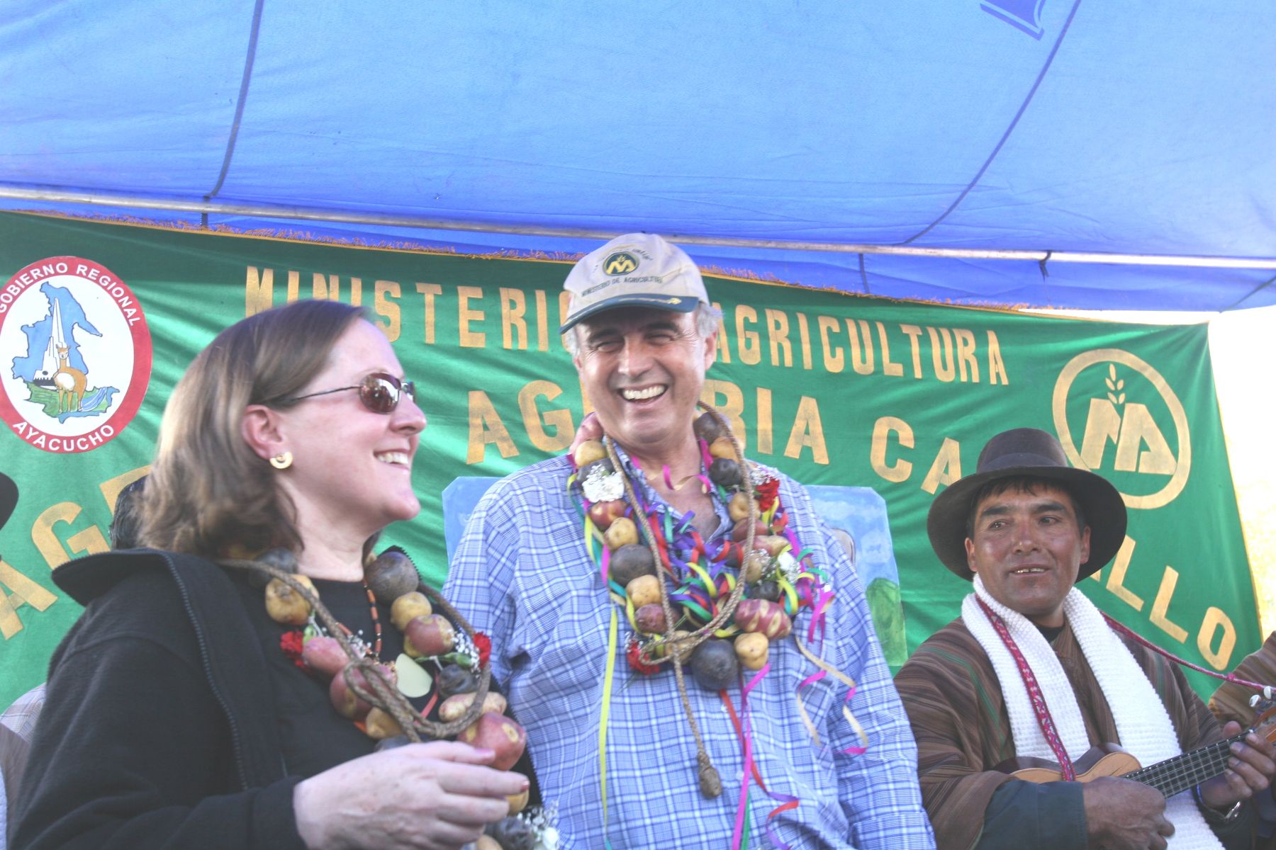 Ministro de Agricultura, Ismael Benavides, inicia Año Internacional de la  Papa en Ayacucho..Foto: ANDINA/Jorge Paz H.