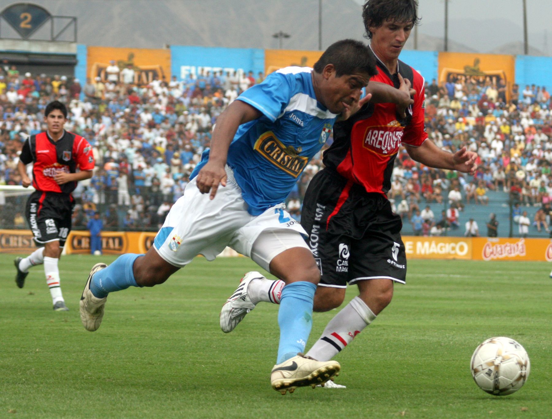 Sporting Cristal venció 2 - 1 al FBC Melgar en partido jugado en Estadio San Martín de Porres, válido por la primera fecha del Torneo de Apertura 2008. Foto: ANDINA/Maritza Rosales.