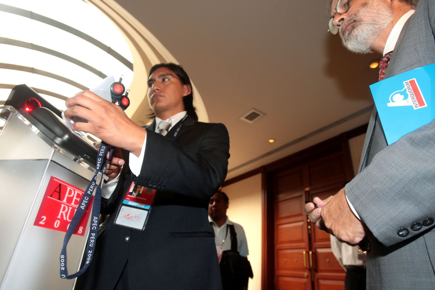 Medidas de seguridad en el Swiss Hotel. Foto:ANDINA/Piero Vargas