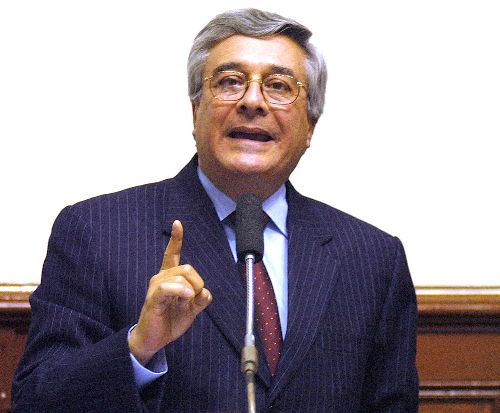 Congresista de Unidad Nacional Javier Bedoya de Vivanco.