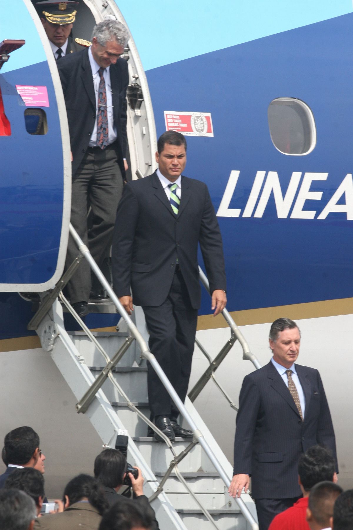 Llegada del Presidente  de Ecuador Rafael Correa al  Grupo Nro. 8 Foto. ANDINA/Norman Córdova