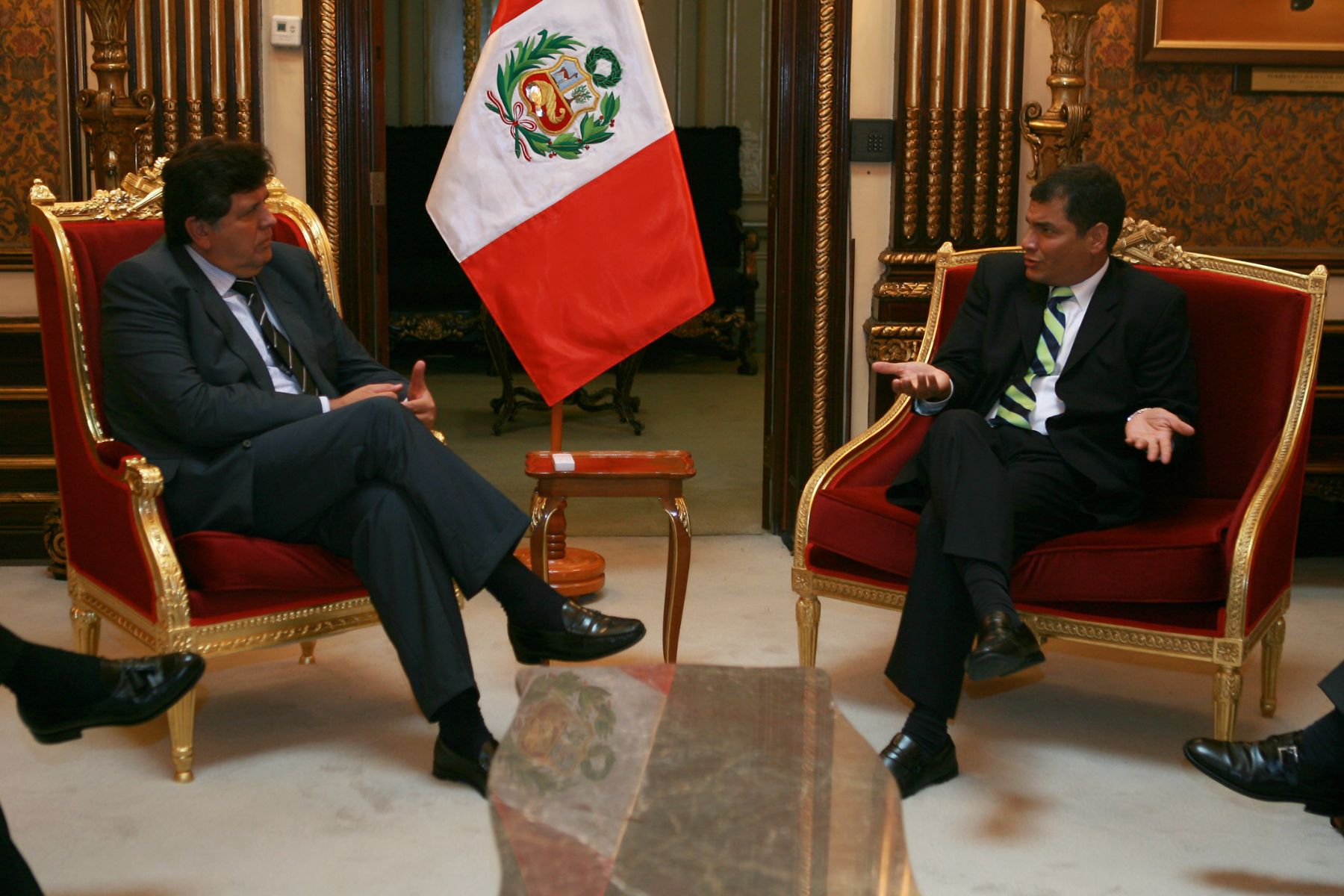 Jefe de Estado, Alan García, junto al presidente de la República del Ecuador, Rafael Correa.Foto:SEPRES/Oscar Farje Gomero.