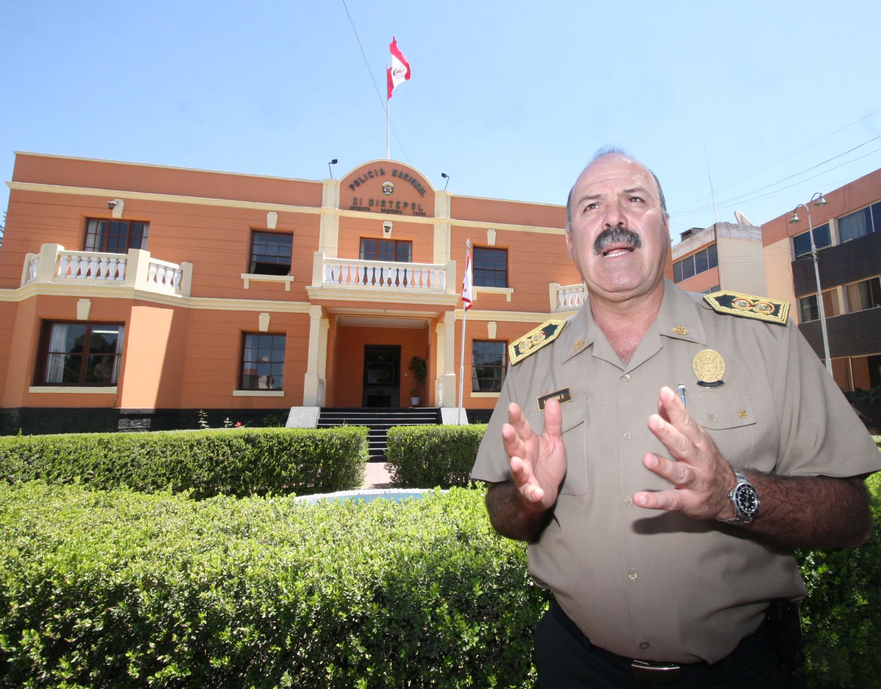 General (r) Alberto Jordán. ANDINA/Archivo.