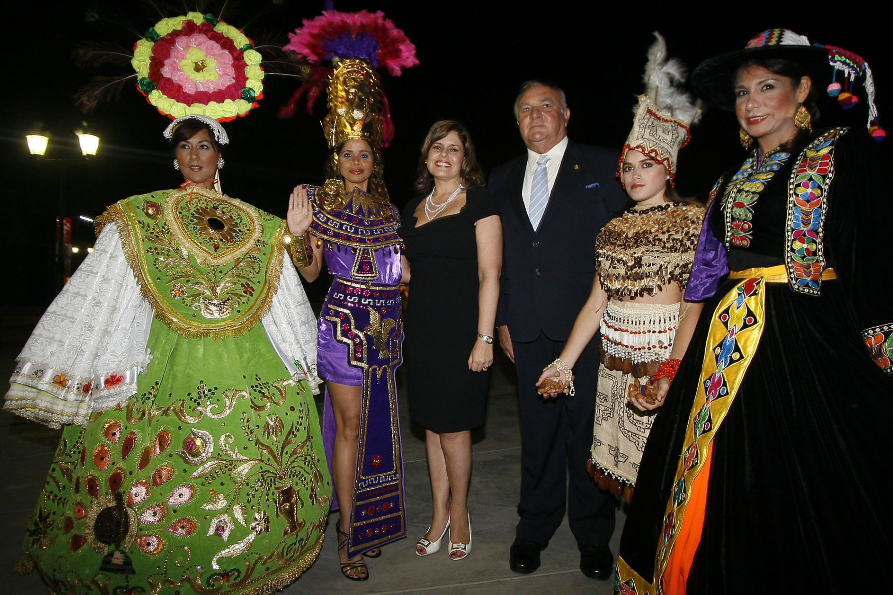 inauguración de la moderna iluminación de la Fortaleza del Real Felipe del Callao, se diera como antesala a la reunión de ministros de Turismo del Foro de Cooperación Económica Asia Pacífico (APEC). Foto:ANDINA/Stephanie Zollner.