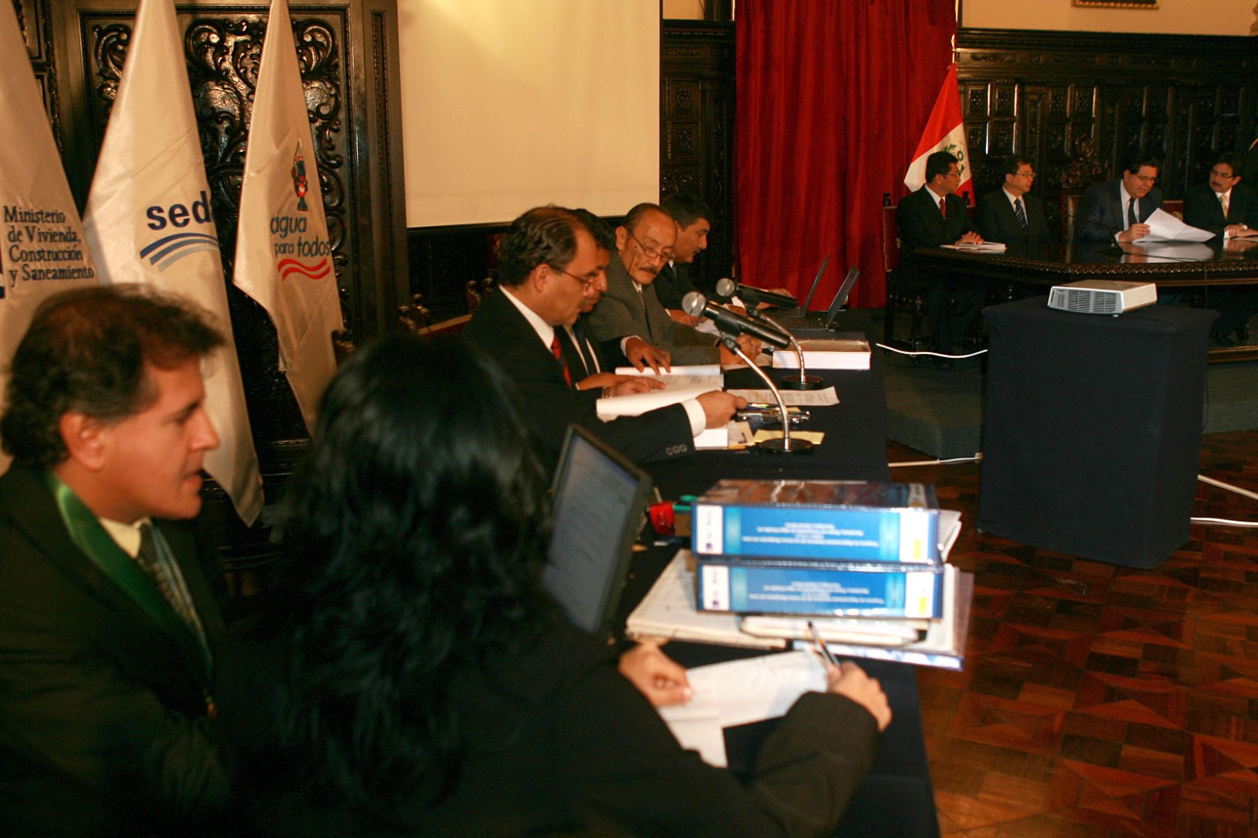El Jefe de Estado,Alan García, preside apertura de sobres con propuestas económicas del Proceso Desarrollo de la Planta de Agua Potable para Lima (Huachipa).Foto:SEPRES/OscarFarje Gomero