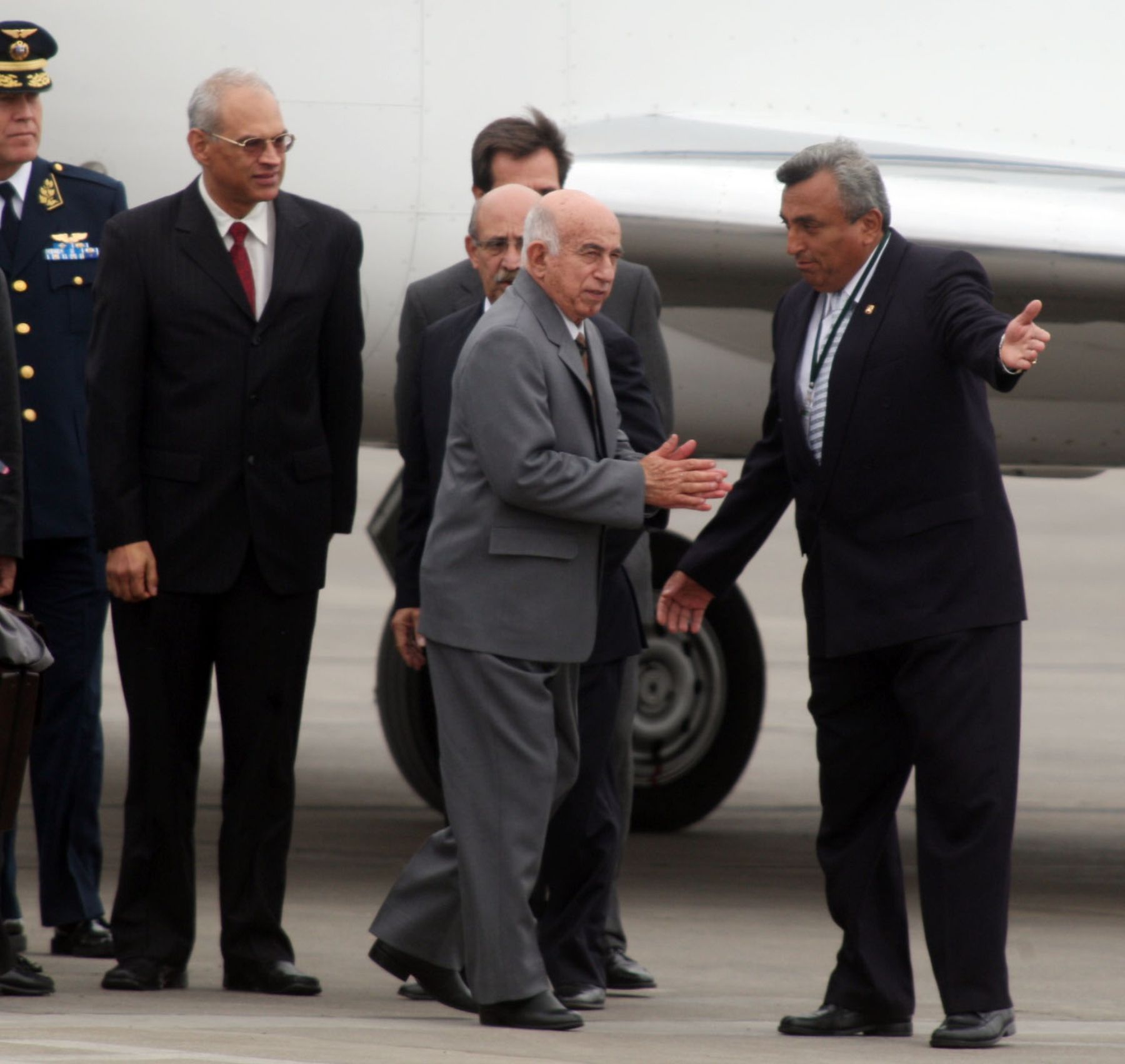Llegada del primer vicepresidente de Cuba, José Machado Ventura. Foto: ANDINA/ Carlos Lezama