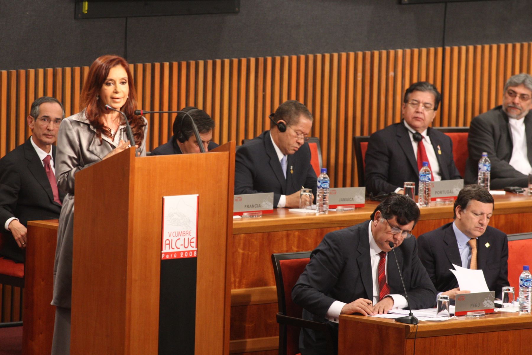 La presidenta de Argentina, Cristina Fernandez en la clausura de la V Cumbre ALC-UE. Foto:ANDINA/Carlos Lezama.