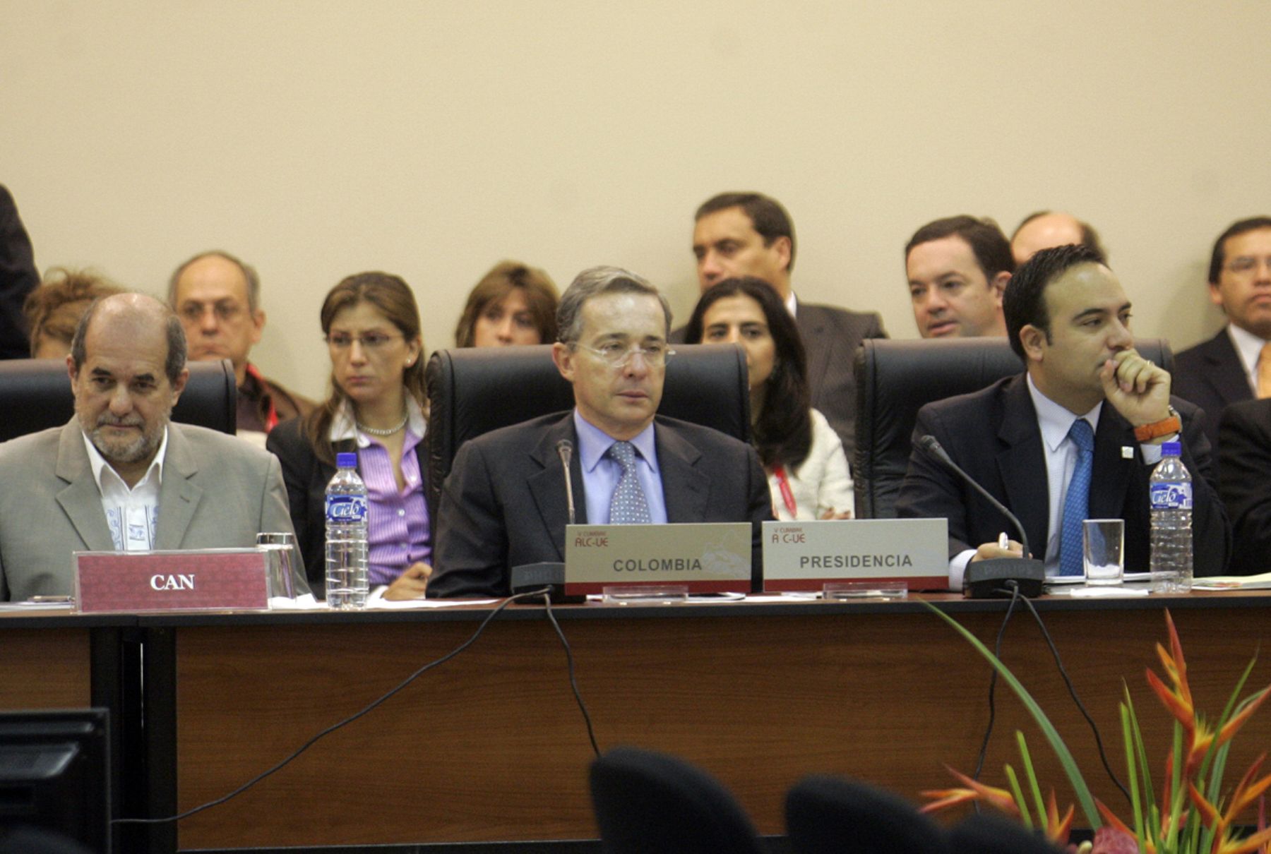 Presidente de Colombia Alvaro Uribe en la Cumbre Subregional CAN-UE. Foto: ANDINA/Rafael Cornejo