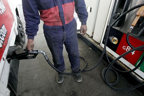 Combustible. Foto: ANDINA/Juan Carlos Guzmán
