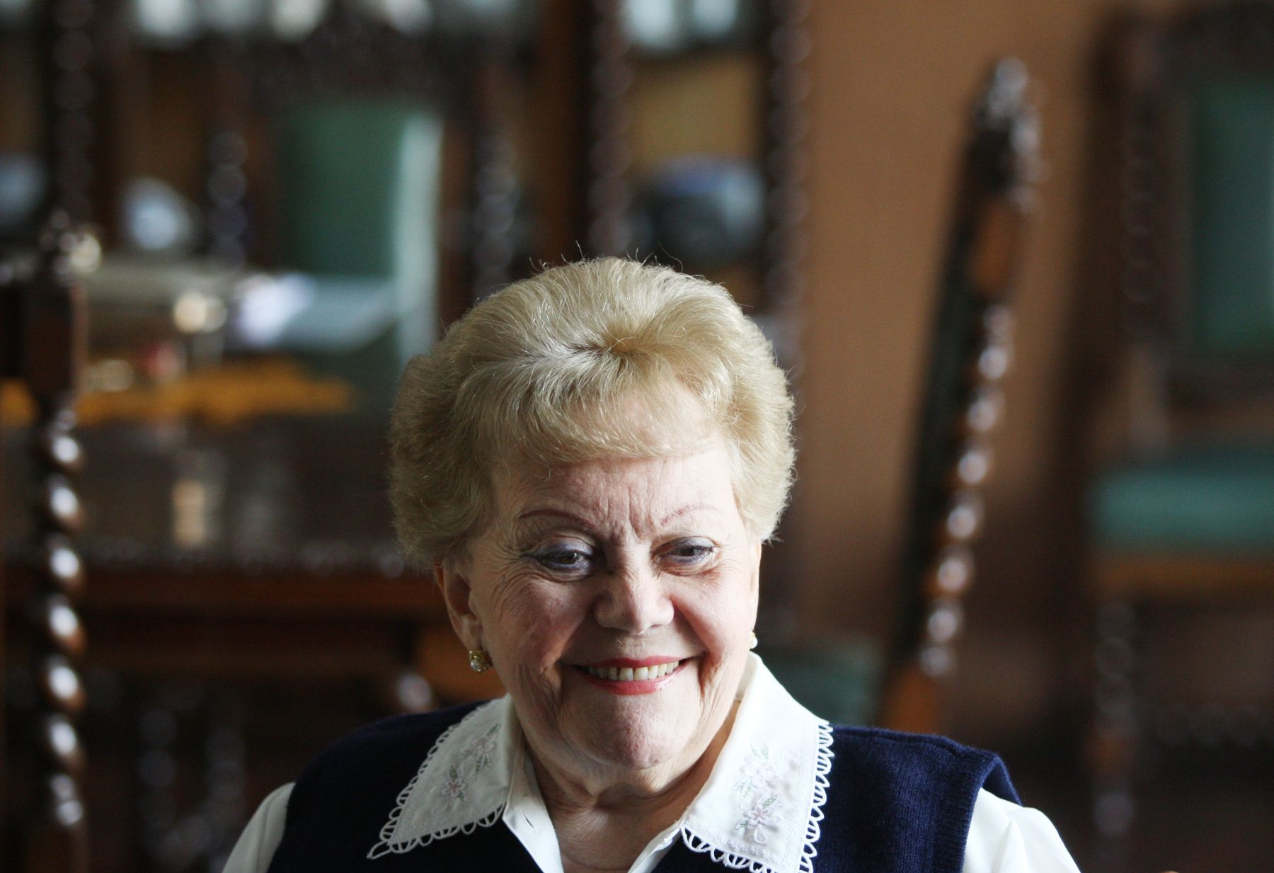 Escritora, Dora Varona