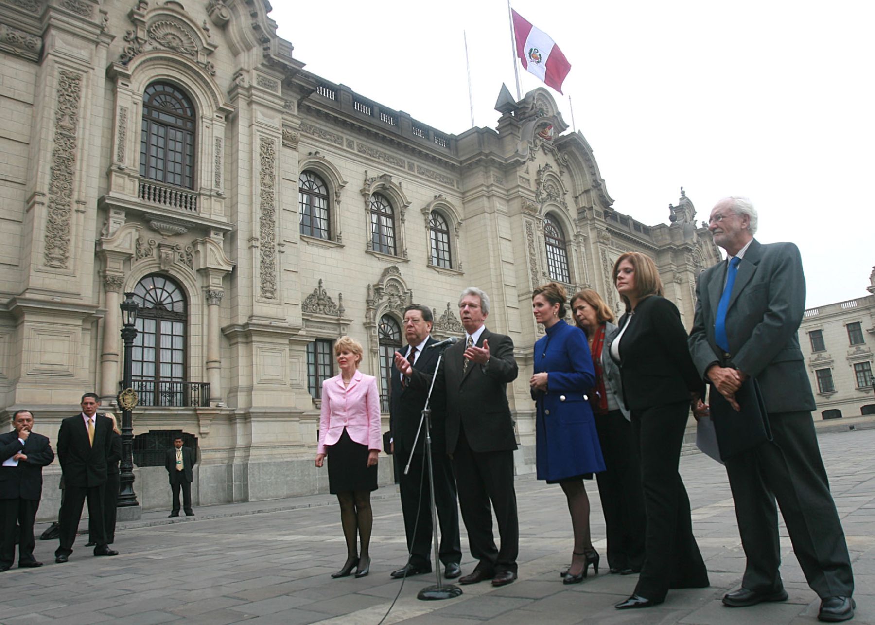 Conferencia de prensa tras la firma del Tratado de Libre Comercio con Canadá de ministros Peruano y Canadiense. Foto:SEPRES/Oscar Farje Gomero.