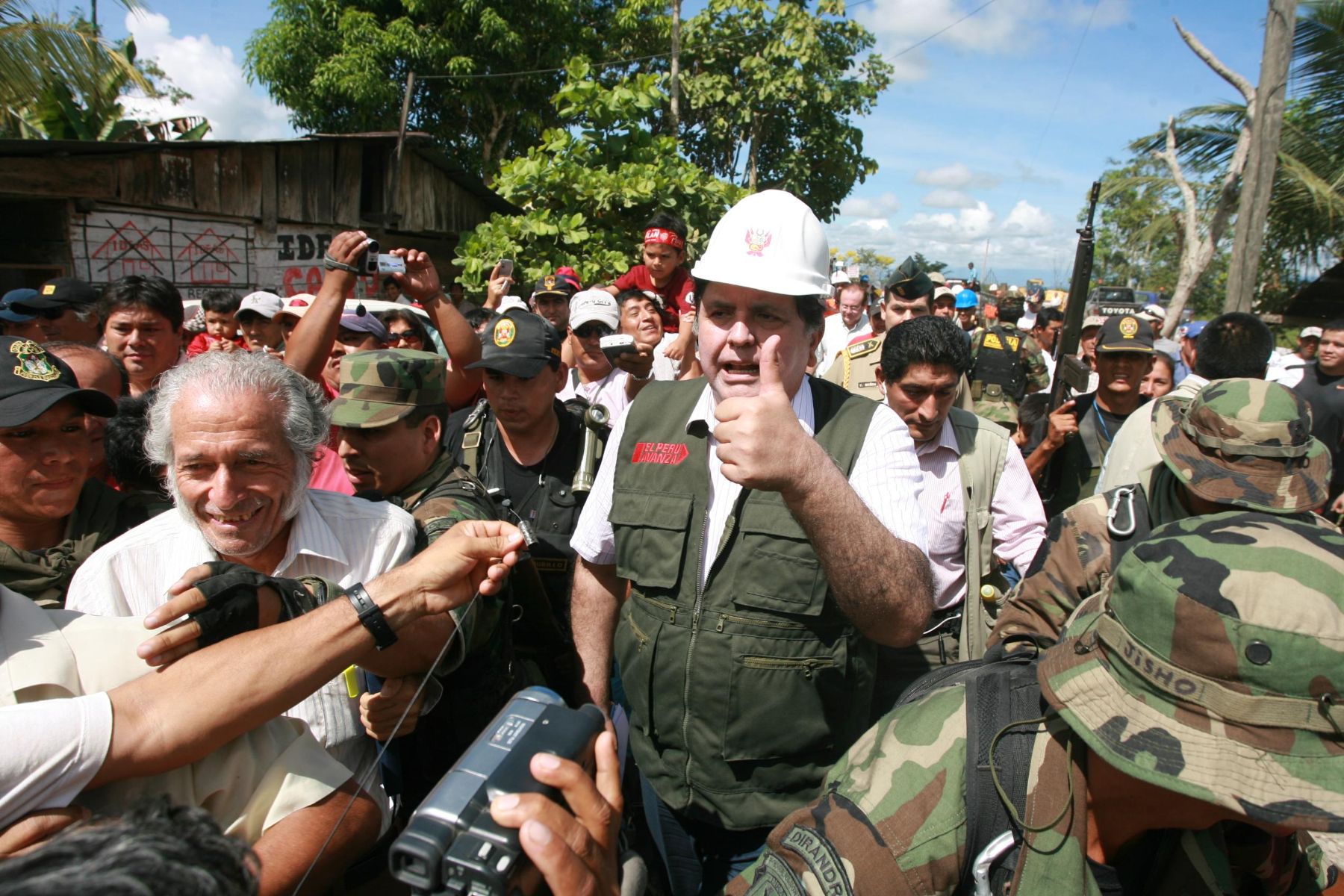Esta mañana el presidente Alan García Inspeccionó obras en el Tramo Tocache - Centro Poblado Mantención, San Martín. Foto:ANDINA/Sepres/Oscar Farje.