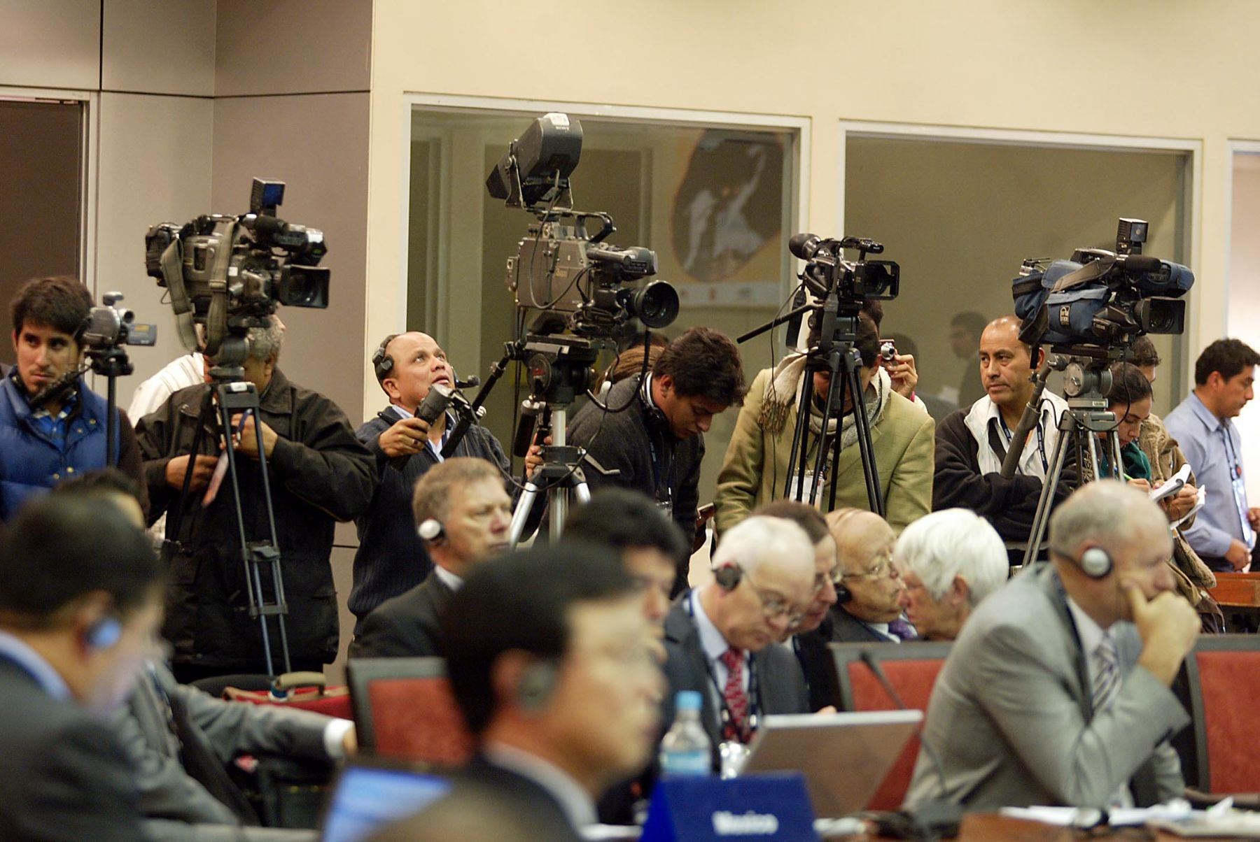 Prensa nacional e internacional cubre el desarrollo de la 4ª Reunión Ministerial de Educación APEC 2008 en Lima. Foto: ANDINA / Alberto Orbegoso