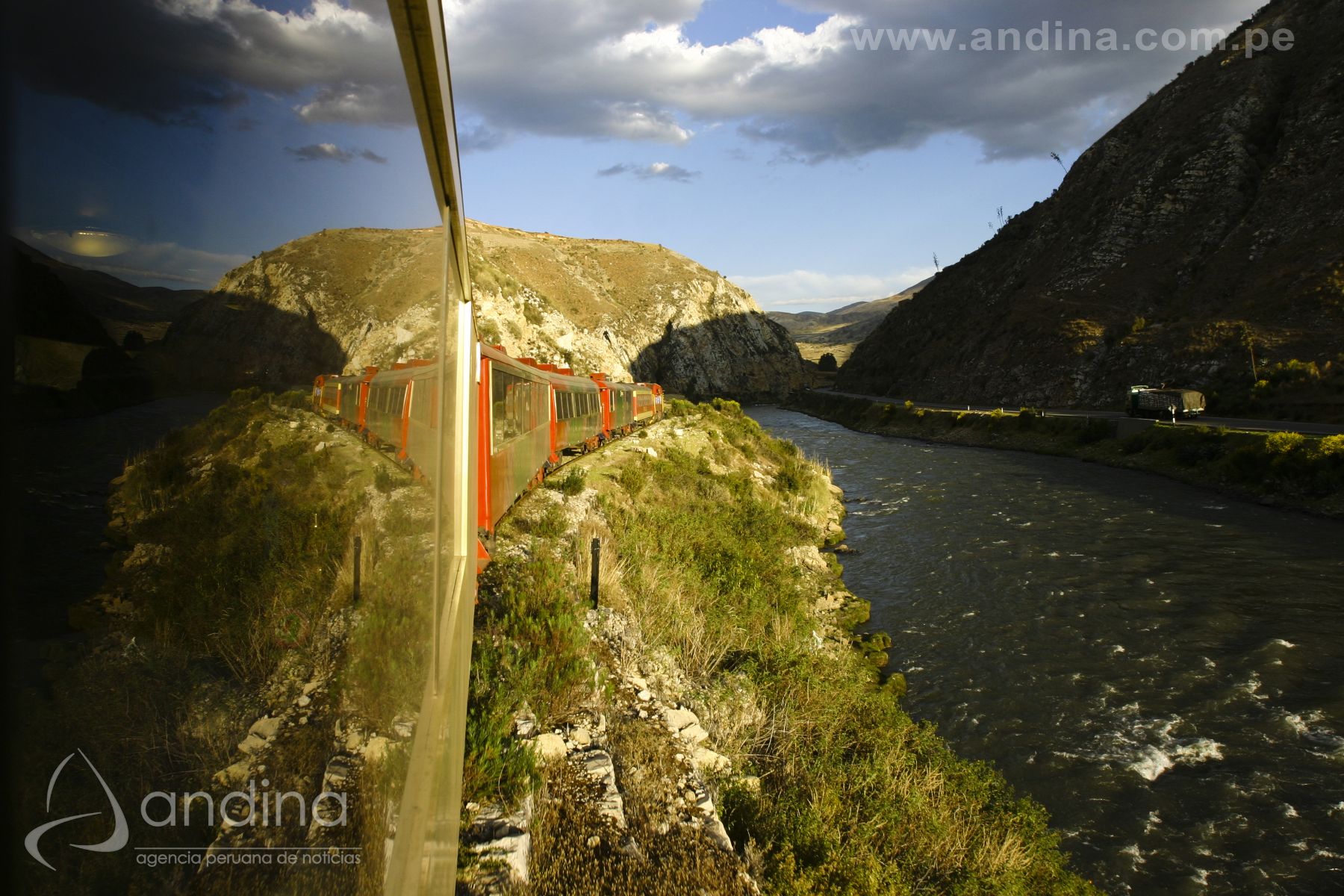 Huancayo: Tren con destino a Huancayo