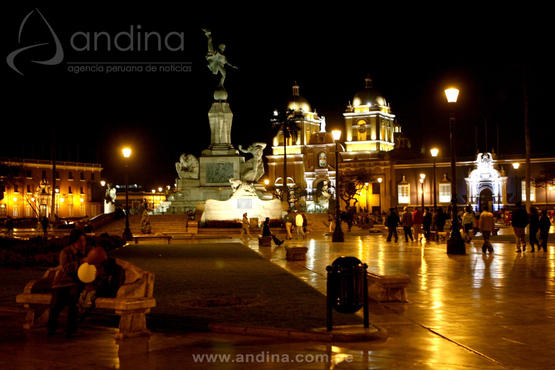 Trujillo: Plaza de Armas