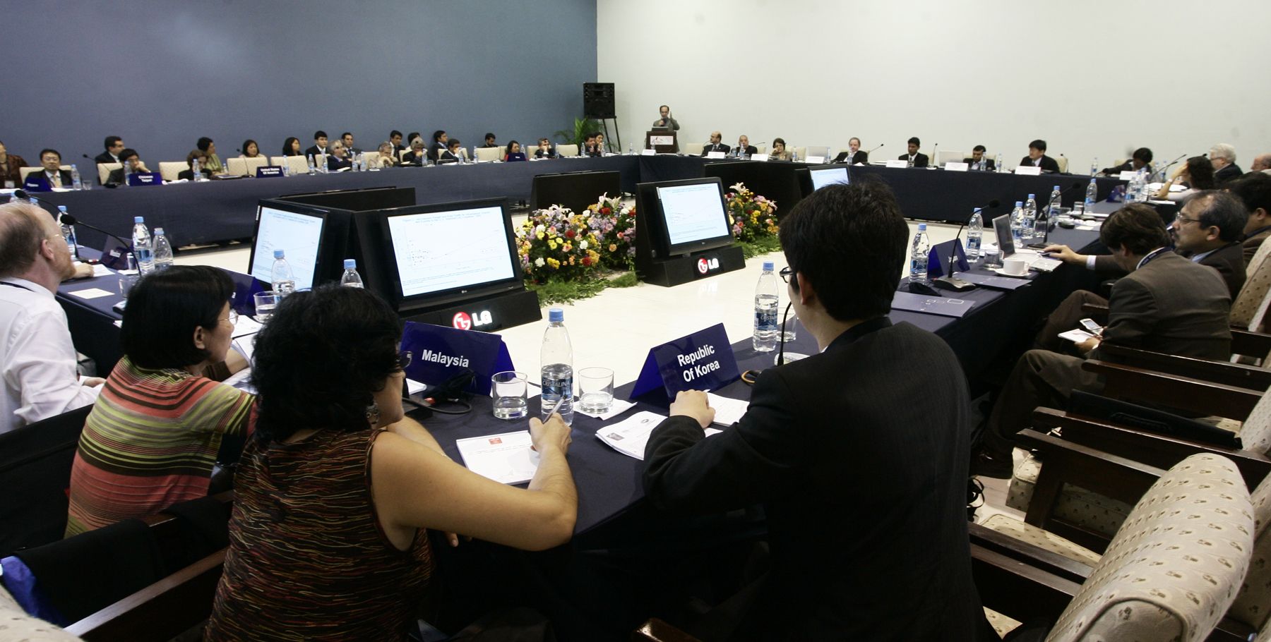 Provenientes de universidades de las 21 economías del Foro de Cooperación Económica Asia-Pacífico (APEC) hoy se inició la Conferencia Anual de Centros de Estudios Académicos (ASCC) en Piura. Foto: ANDINA/Rafael Cornejo
